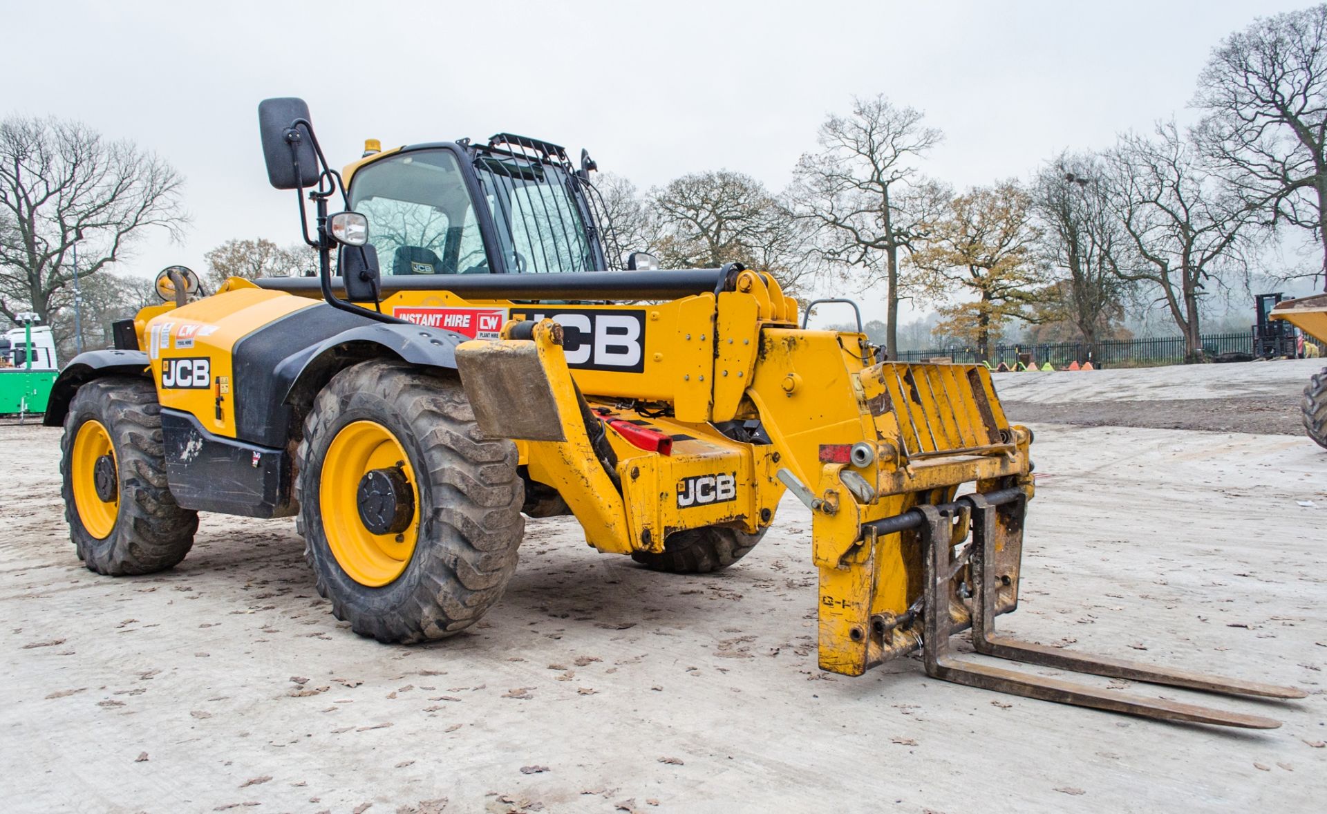 JCB 540-140 14 metre Hi-Viz telescopic handler Year: 2018 S/N: 2730059 Recorded Hours: 2613 E329275 - Image 2 of 23