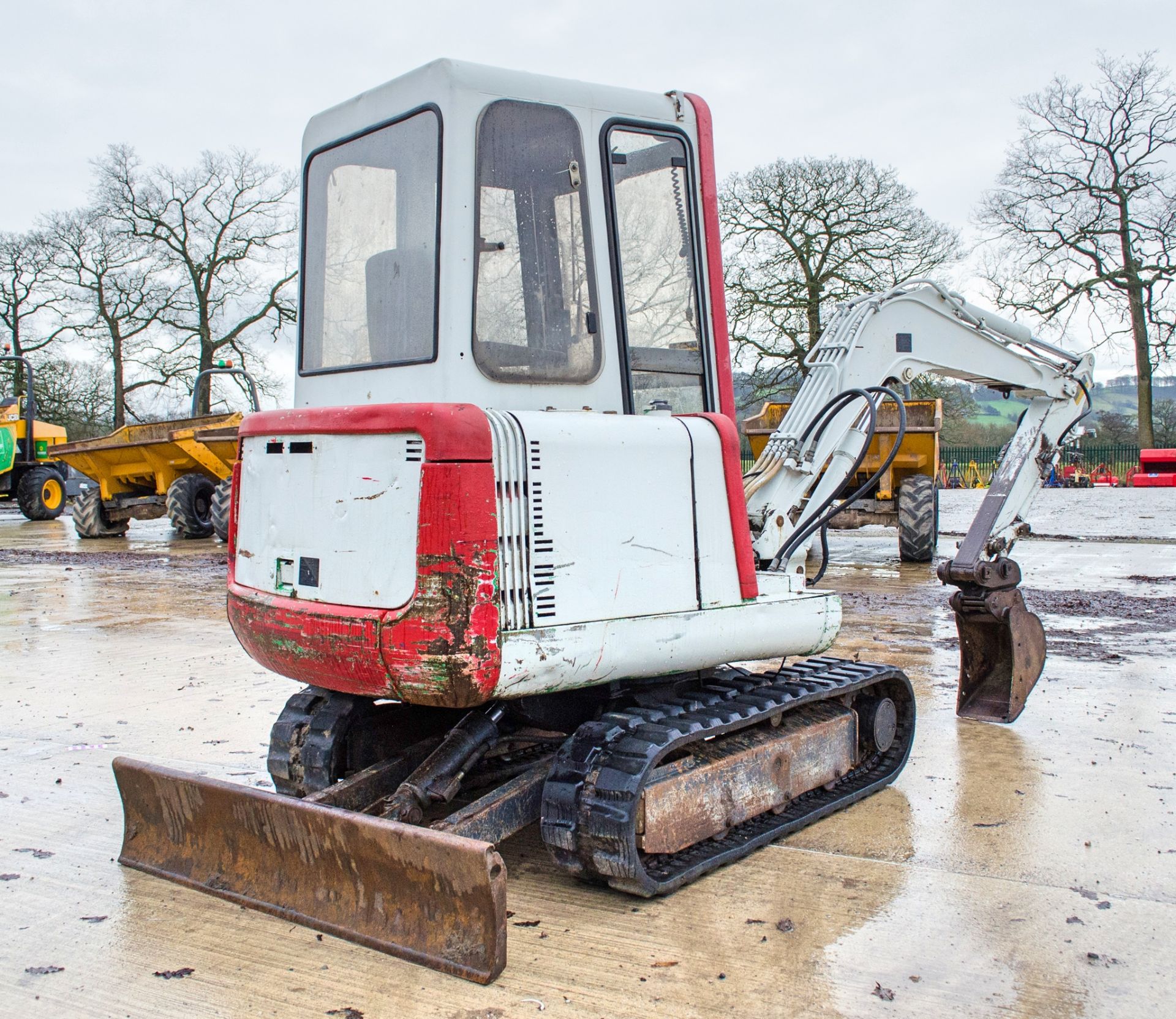 Takeuchi TB025 2.5 tonne rubber tracked mini excavator S/N: 1257305 Recorded Hours: 5849 blade, - Image 3 of 20