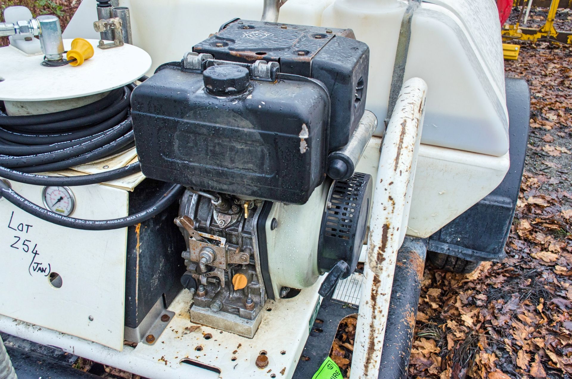 Brendon Bowsers diesel driven fast tow mobile pressure washer bowser S/N: 20712649430KLN JB164 - Image 5 of 5