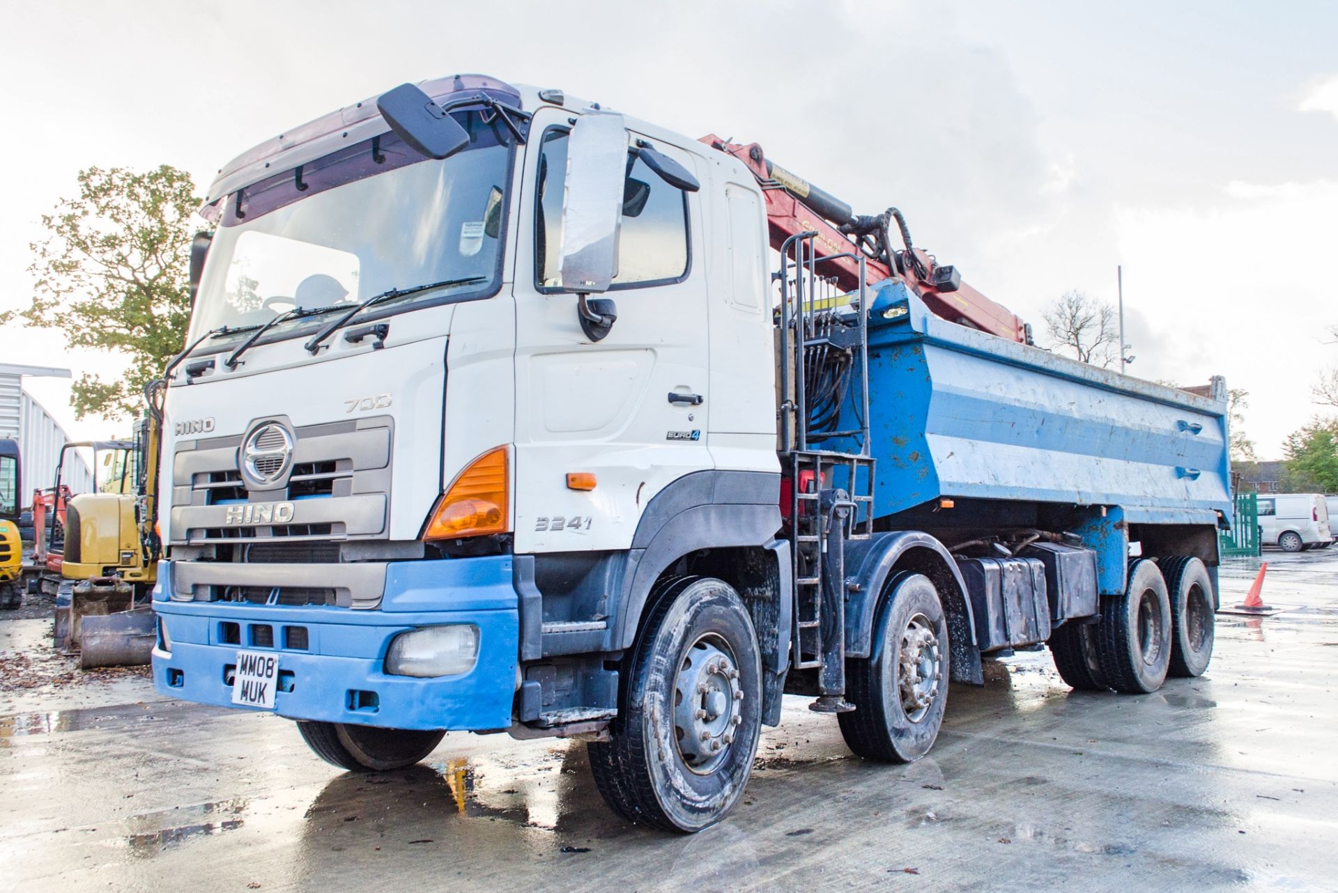 Hino 3241 32 tonne 8 wheel grab/tipper lorry Registration Number: MM08 MUK Date of Registration: