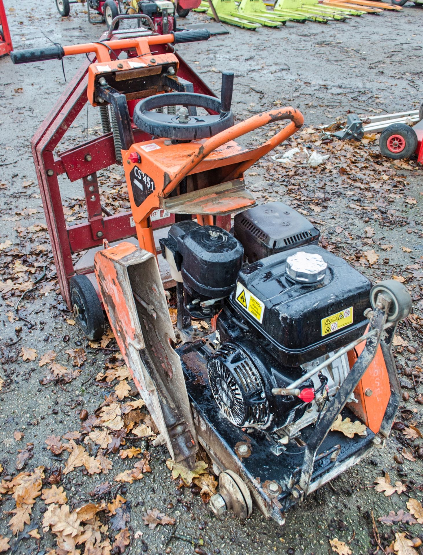 Norton Clipper CS451 petrol driven road saw 11050403