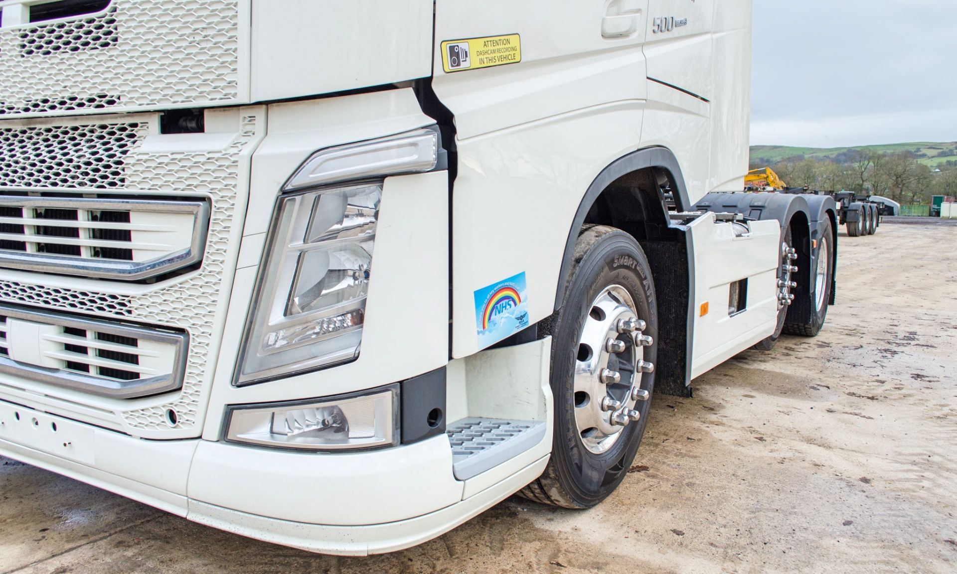 Volvo FH 500  6x2 tractor unit Registration Number: V500 MSA Date of Registration: May 2017 MOT - Image 10 of 25