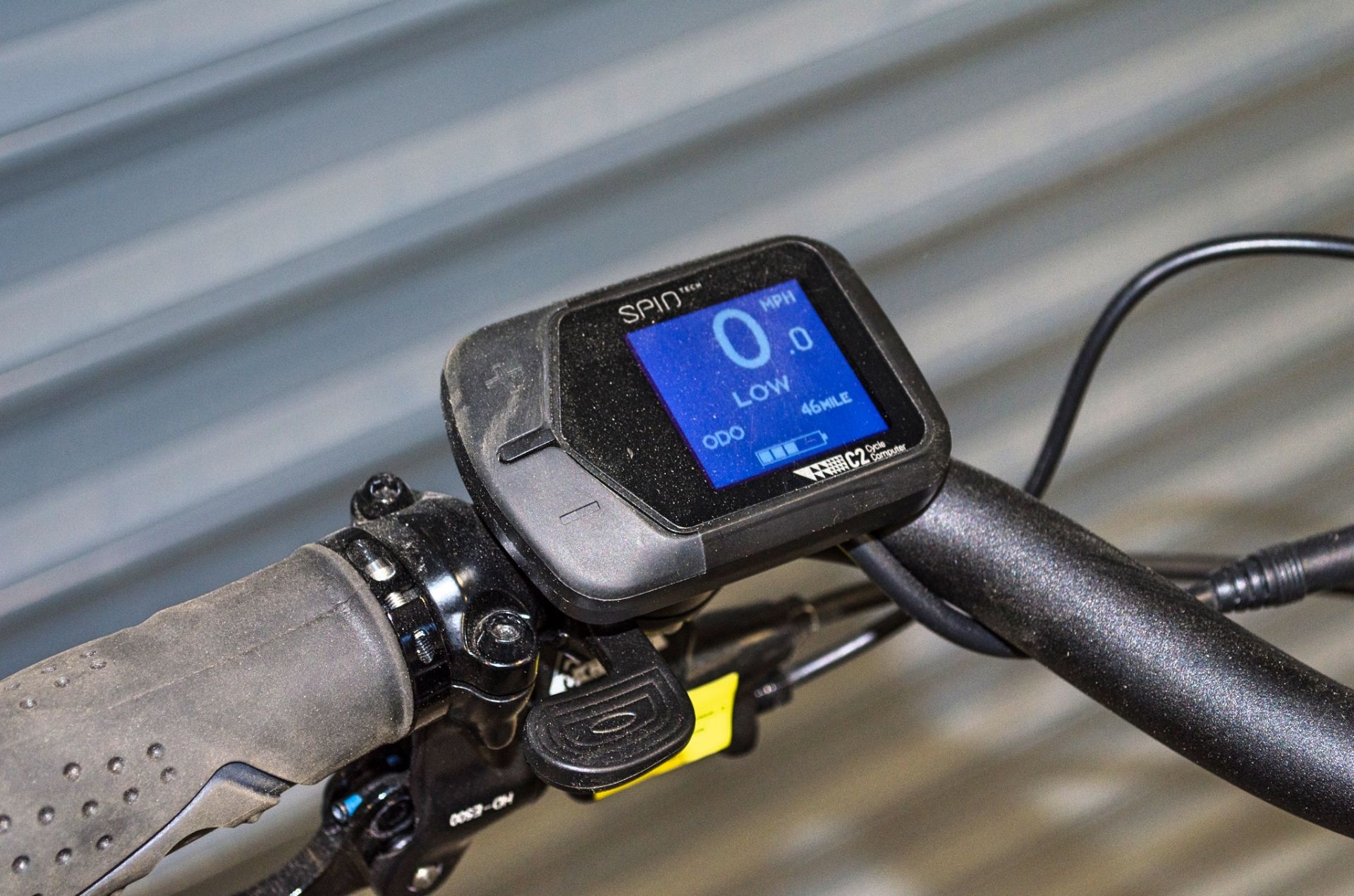 Volt Burlington e-bike Recorded Mileage: 46 c/w charger, fob, spoke lock key - Image 7 of 12