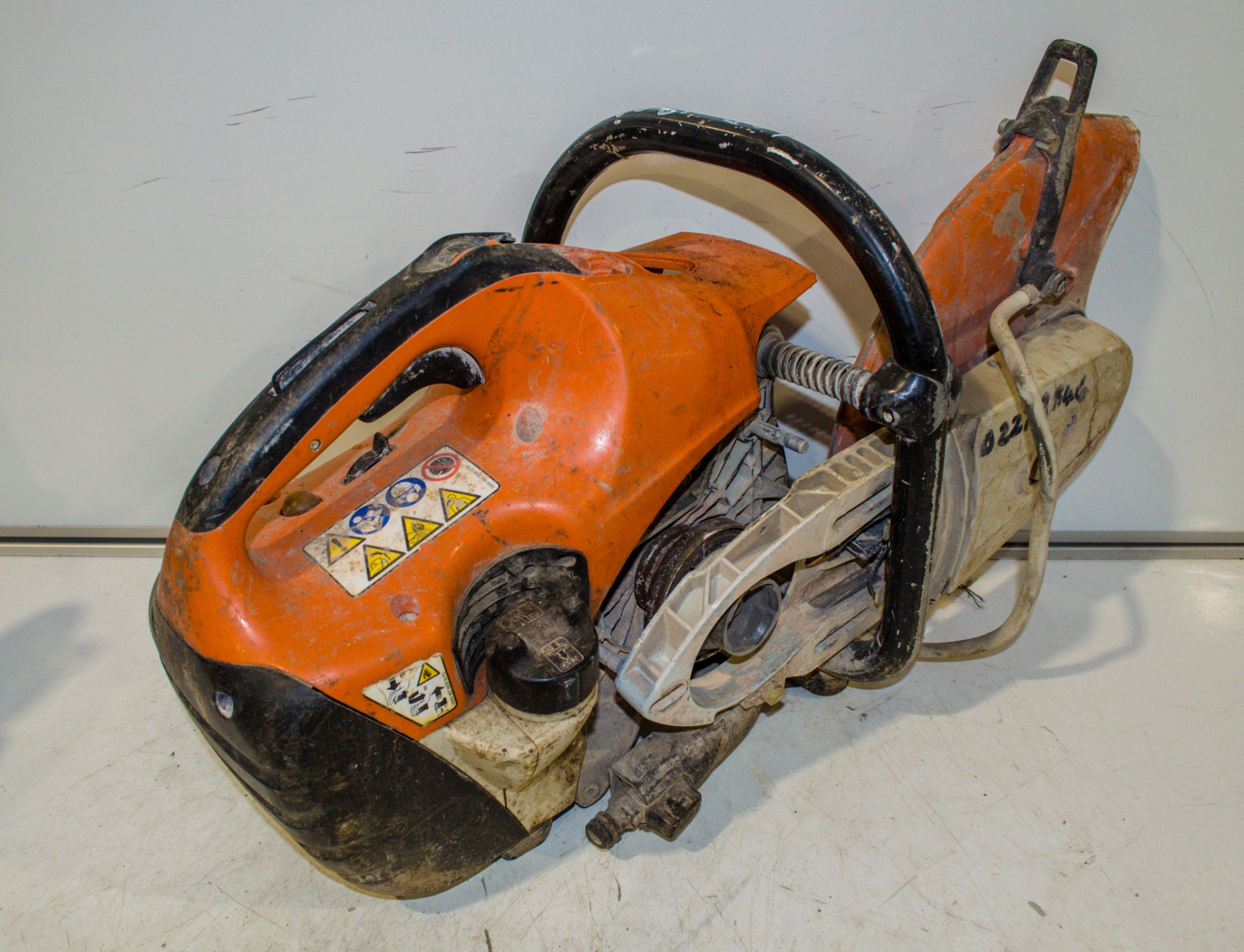 Stihl TS410 petrol driven cut off saw ** Parts missing ** 0227A846 - Image 2 of 2