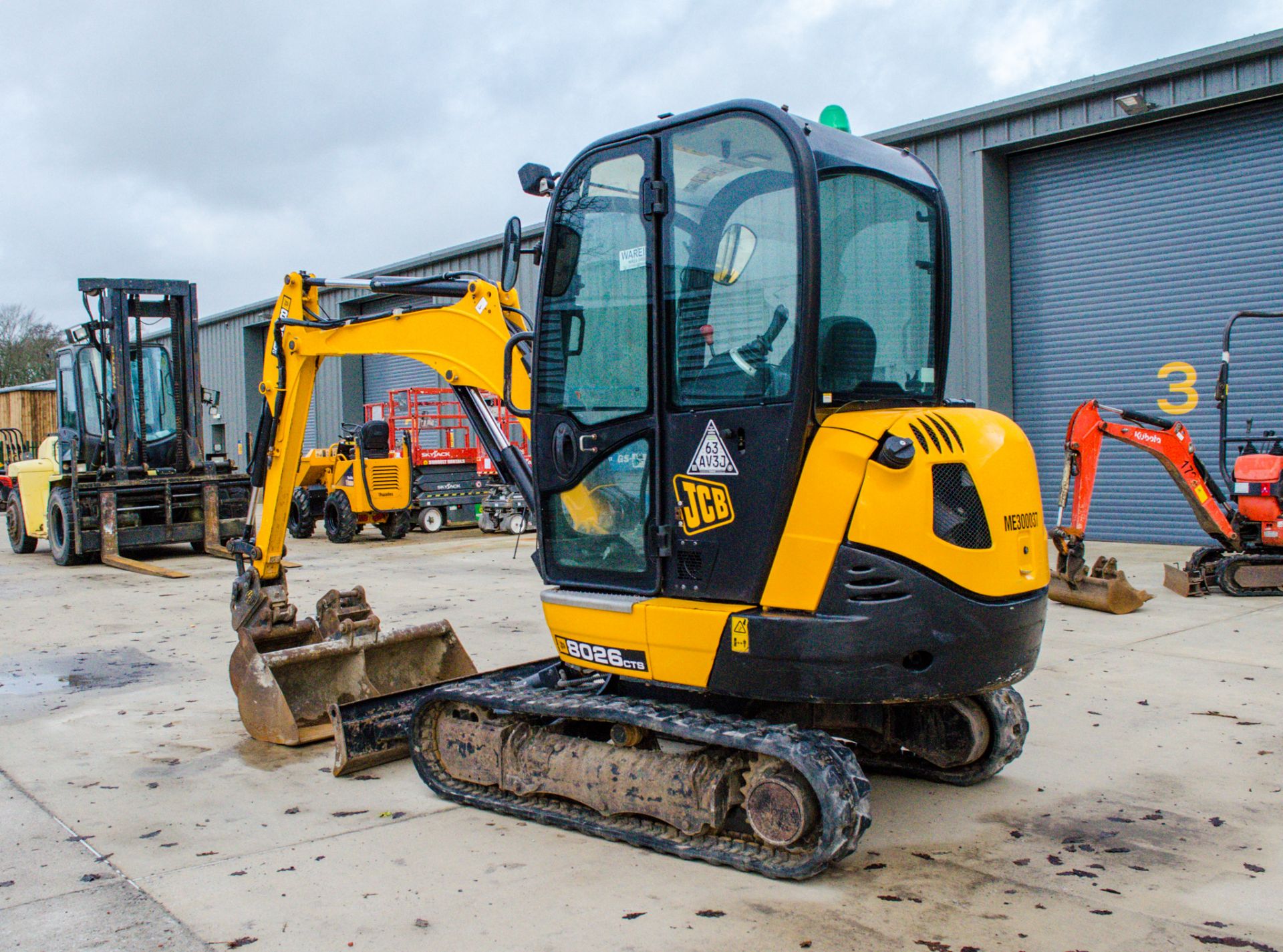 JCB 8026 CTS 2.6 tonne rubber tracked mini excavator Year: 2019 S/N: 2761110 Recorded Hours: 1332 - Image 4 of 24