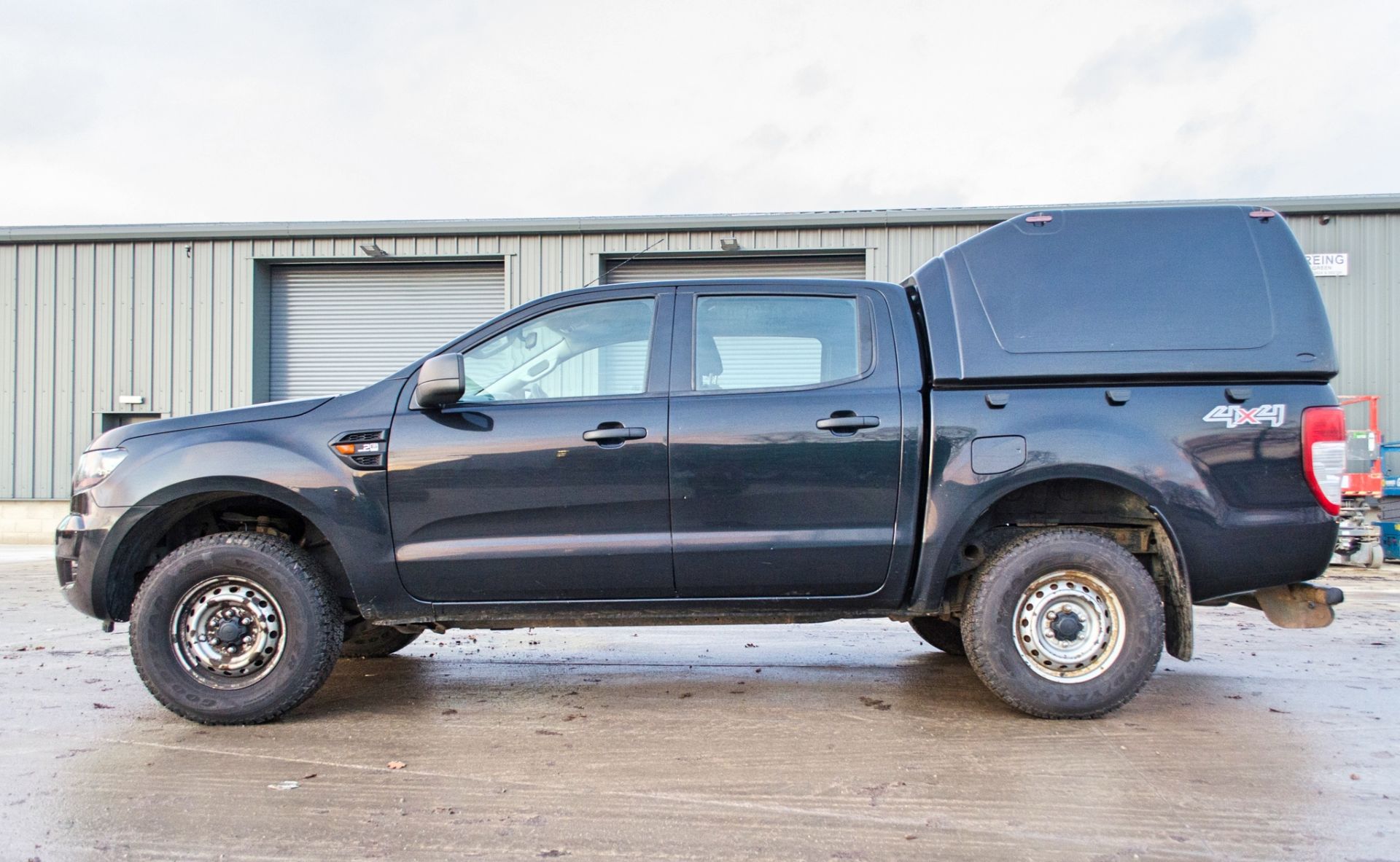 Ford Ranger 2.2 TDCi 160 XL manual 4x4 double cab pick up (Ex MOD) VIN: 6FPPXXMJ2PGS26940 Date of - Image 8 of 34