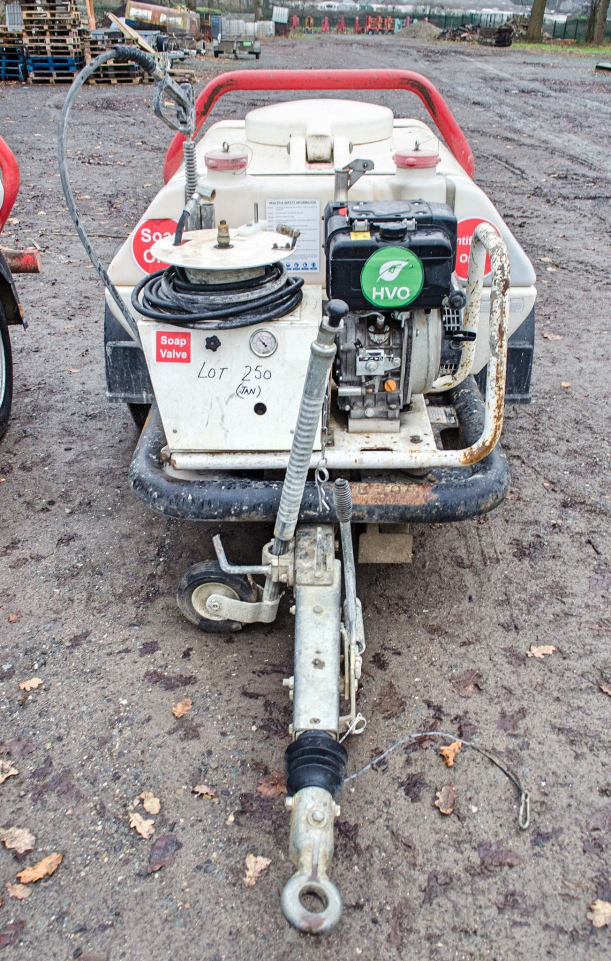 Brendon Bowsers diesel driven fast tow mobile pressure washer bowser S/N: 21213723130KLN JB204 - Image 3 of 5