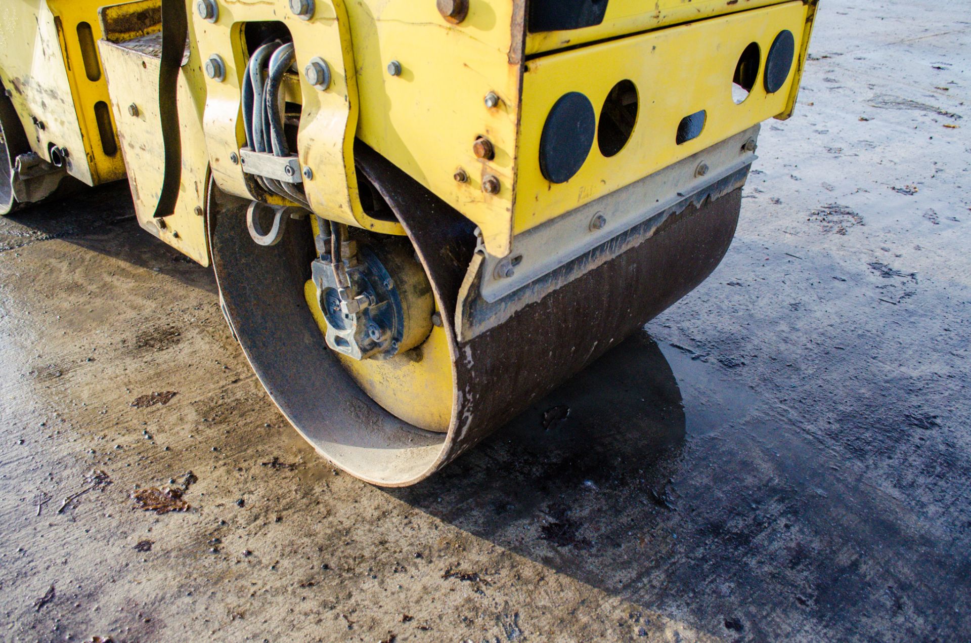 Bomag BW80 AD diesel driven roller Year: 2011 S/N: 1462001076 Recorded Hours: 1818 - Image 10 of 16