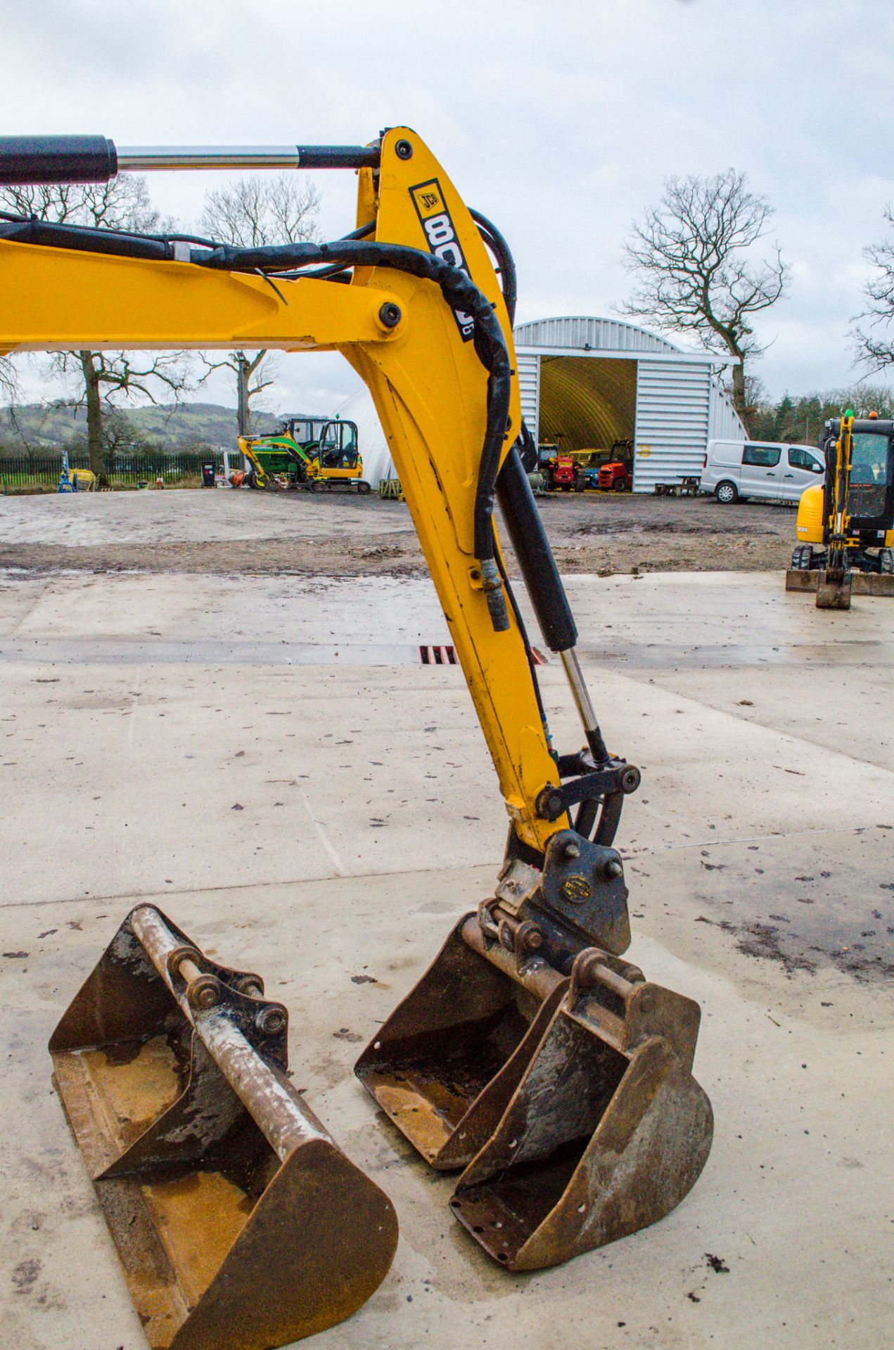 JCB 8026 CTS 2.6 tonne rubber tracked mini excavator Year: 2019 S/N: 2761110 Recorded Hours: 1332 - Image 12 of 24