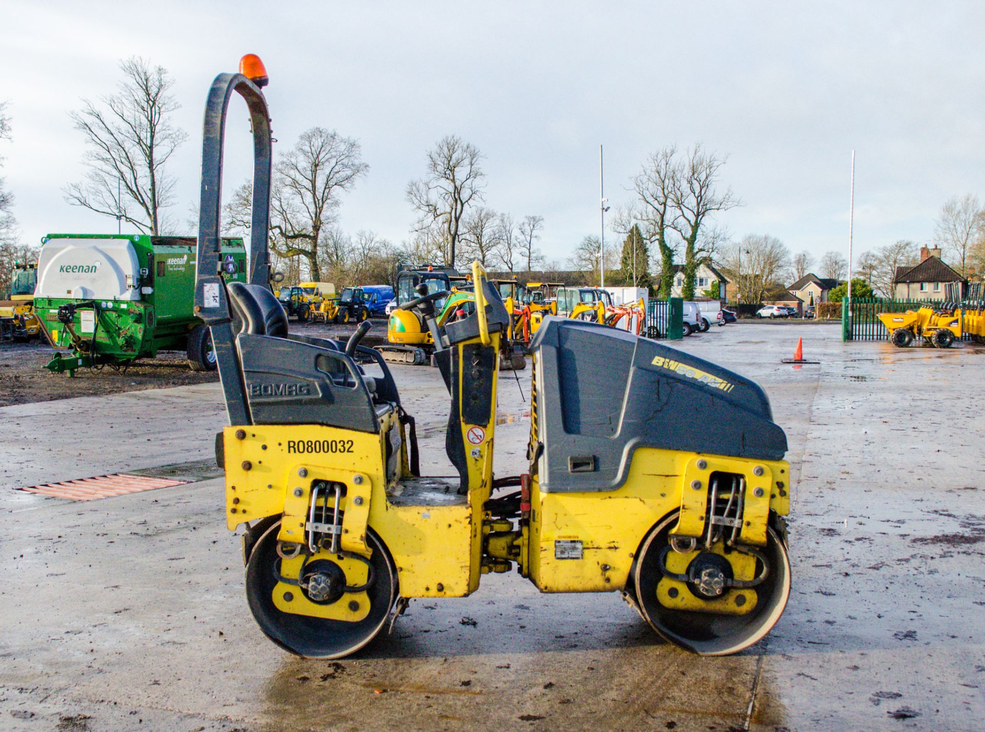 Bomag BW80 AD diesel driven roller Year: 2011 S/N: 1462001076 Recorded Hours: 1818 - Image 8 of 16