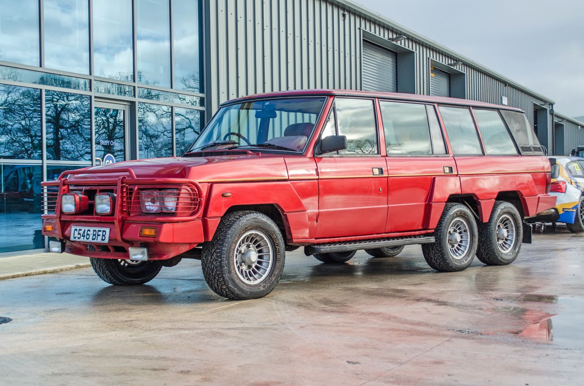 1985 Range Rover Glenfrome 3947cc V8 6-wheel 4 Door 4-wheel drive - Image 3 of 58