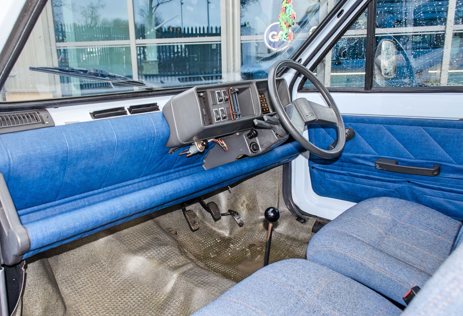 1990 Seat Terra 903cc 2 berth Danbury Motor Caravan - Image 35 of 53