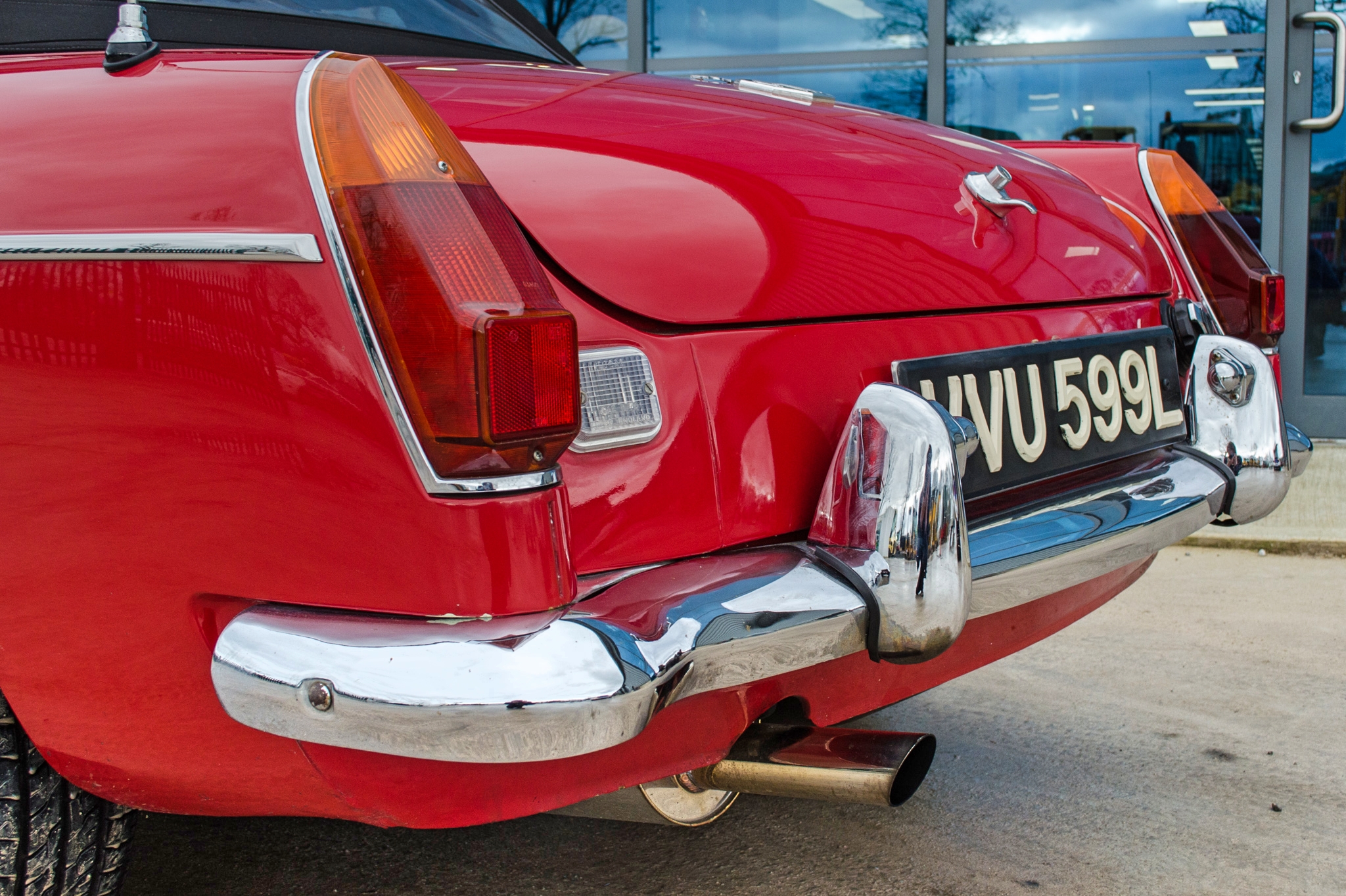 1972 MG B Roadster 1798 cc convertible - Image 20 of 54