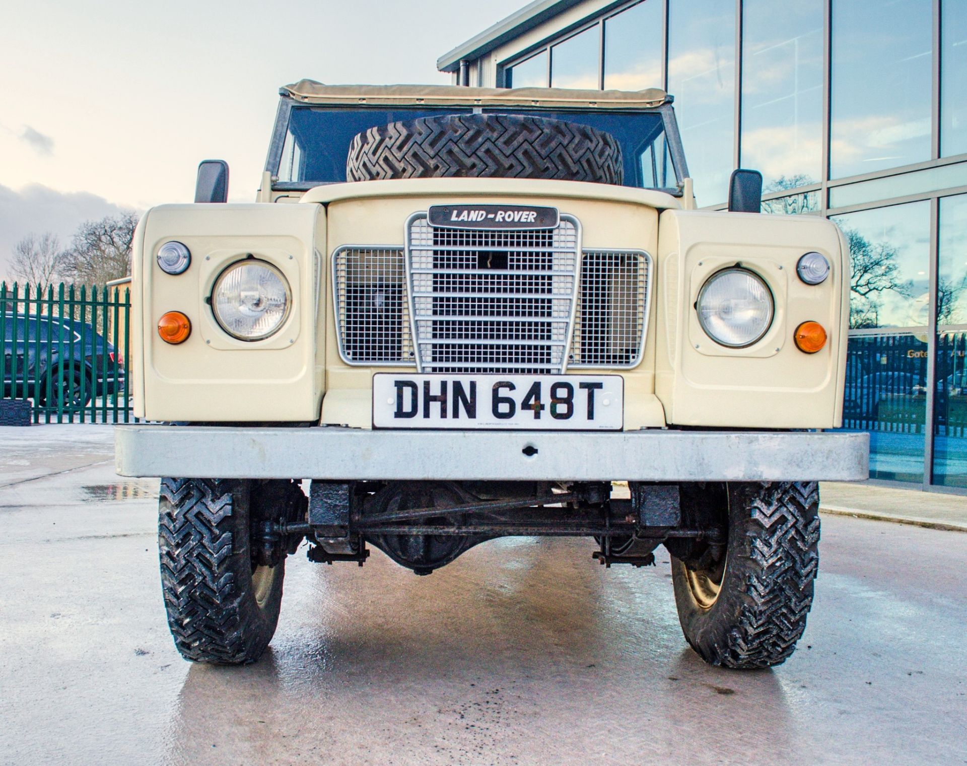 1978 Land Rover Series 3 109 2.25 litre petrol 2 door convertible 4 wheel drive - Image 7 of 48