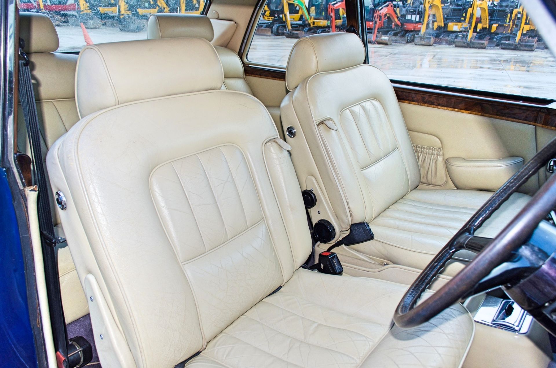 1981 Rolls-Royce Corniche 6.75 litre Series 5000 3 door fixed head coupe - Image 26 of 50