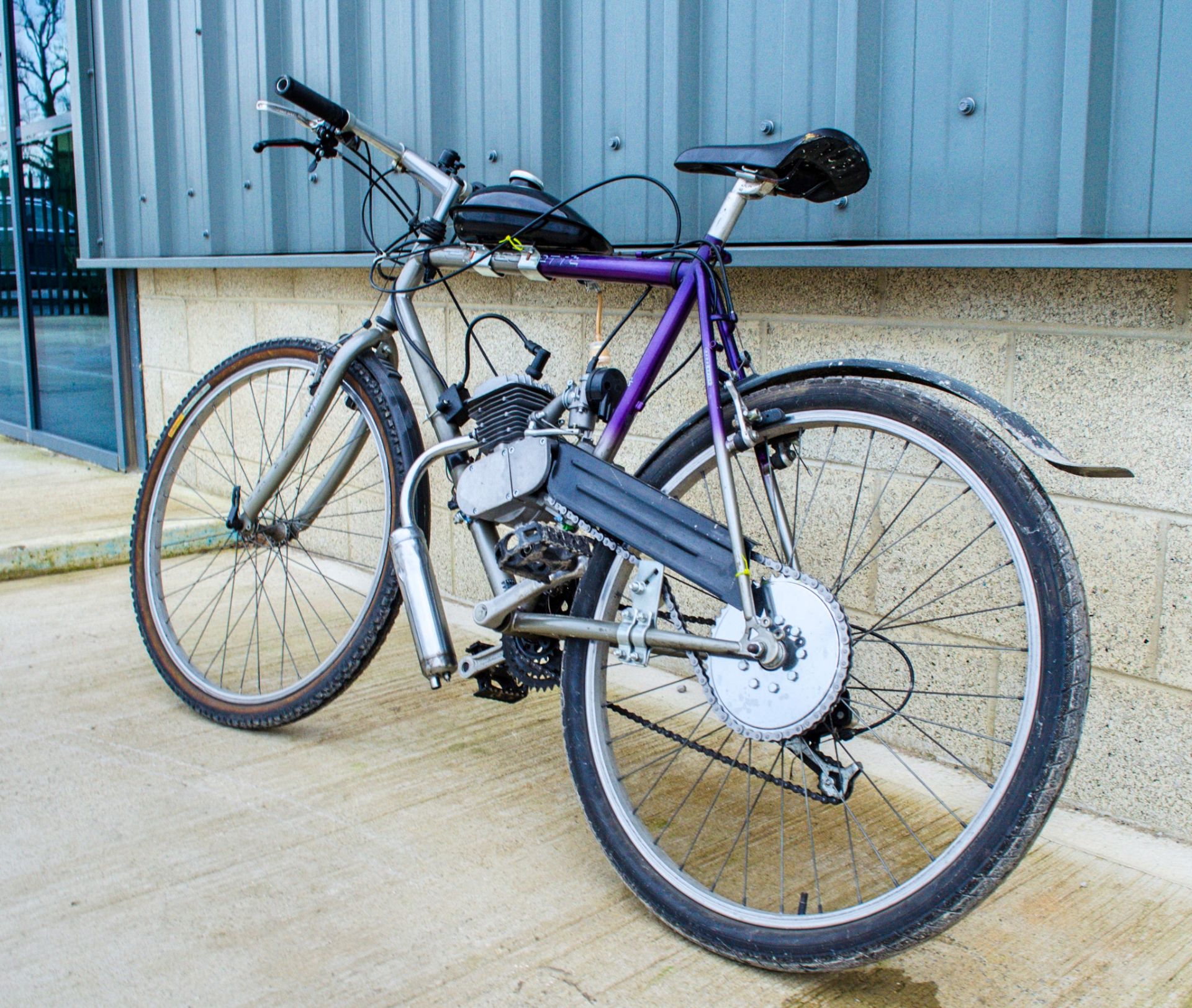 Adults mountain bike with petrol engine conversion - Image 3 of 7