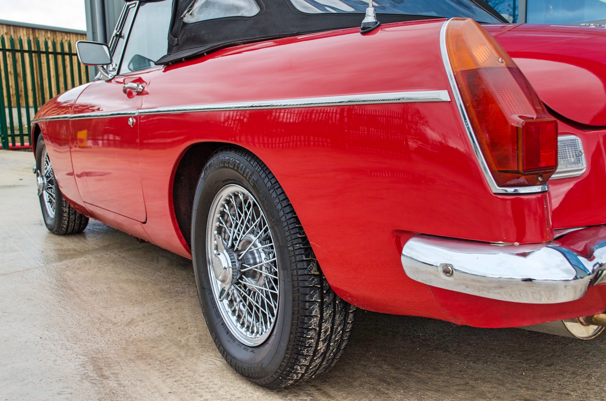 1972 MG B Roadster 1798 cc convertible - Image 19 of 54