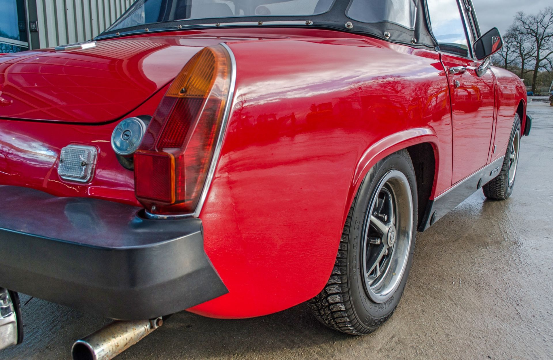 1975 MG Midget 1500 1491cc 2 door convertible - Image 23 of 55