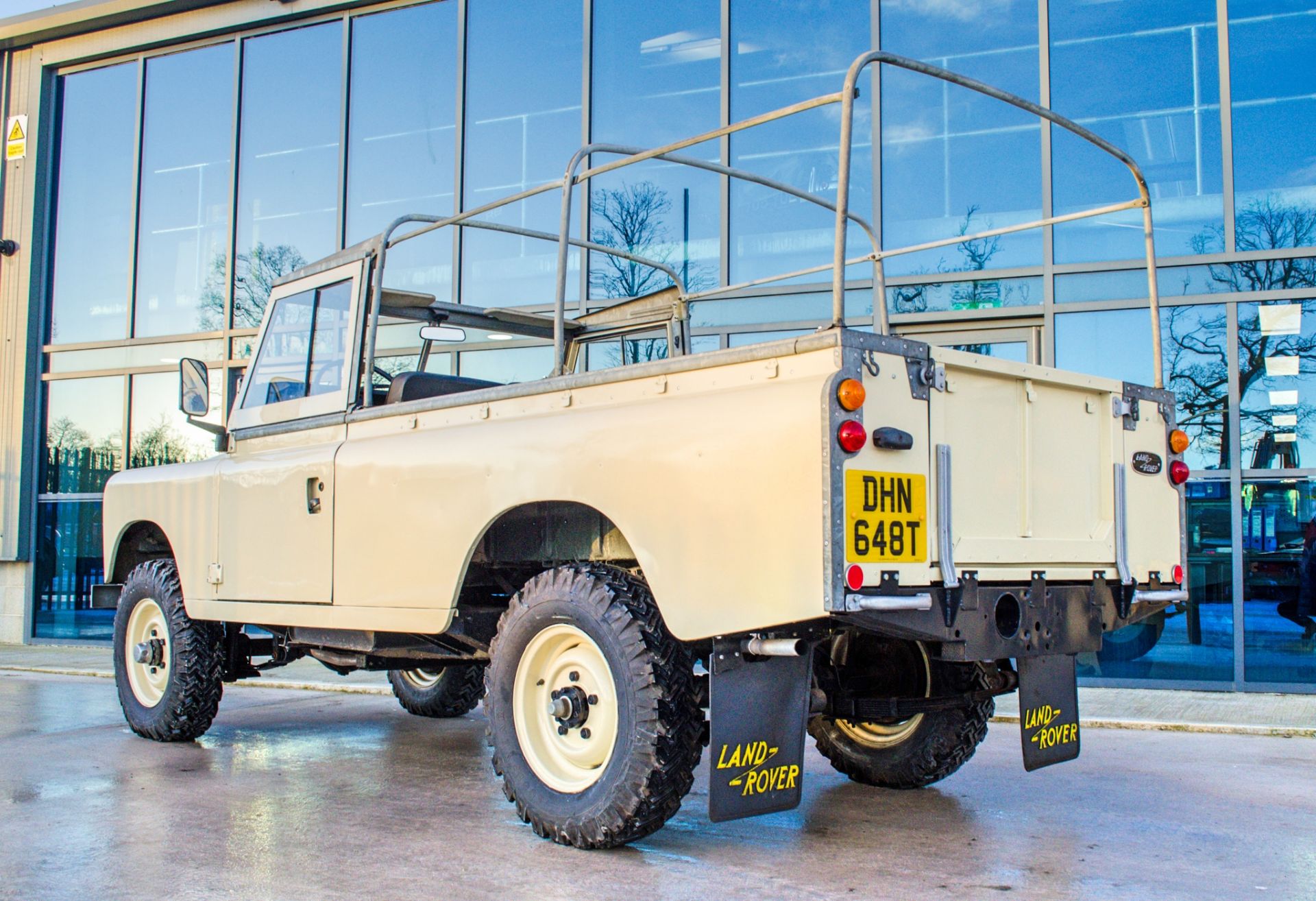 1978 Land Rover Series 3 109 2.25 litre petrol 2 door convertible 4 wheel drive - Image 29 of 48