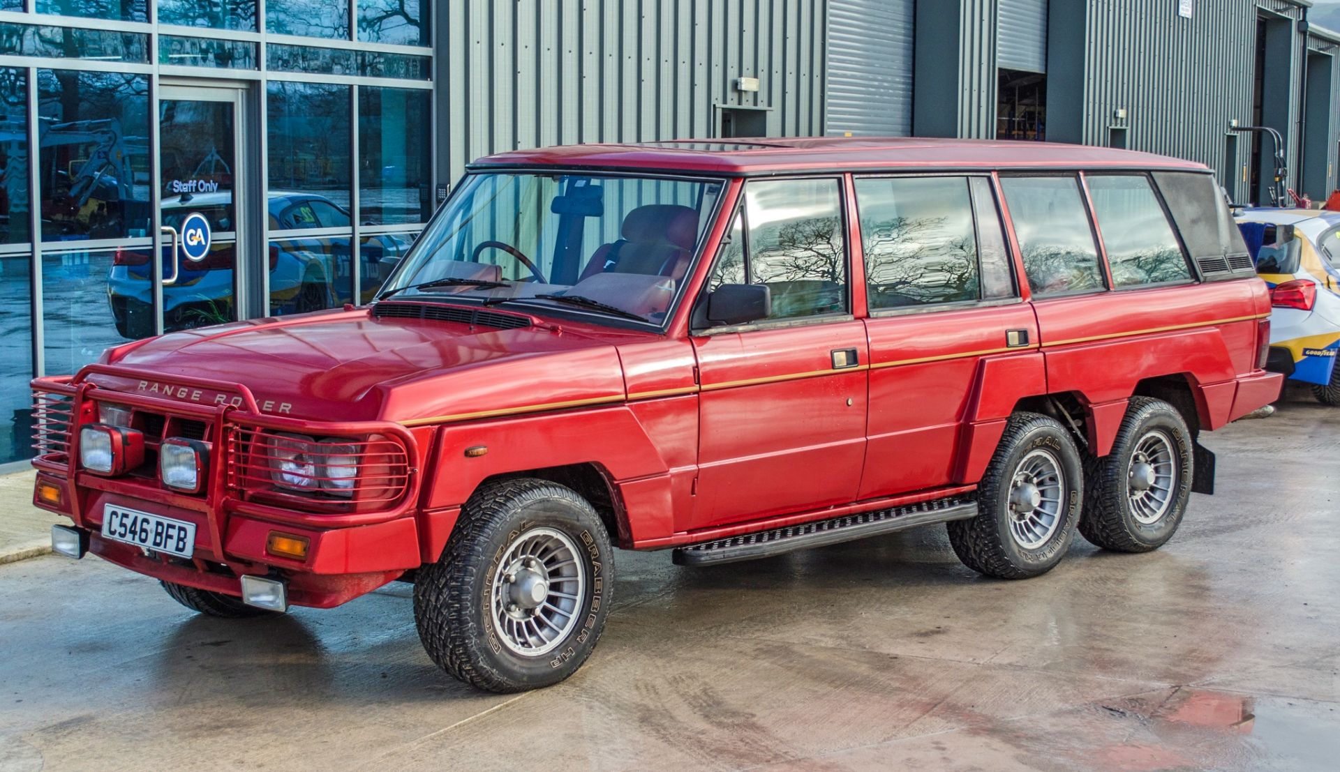 1985 Range Rover Glenfrome 3947cc V8 6-wheel 4 Door 4-wheel drive - Image 4 of 58