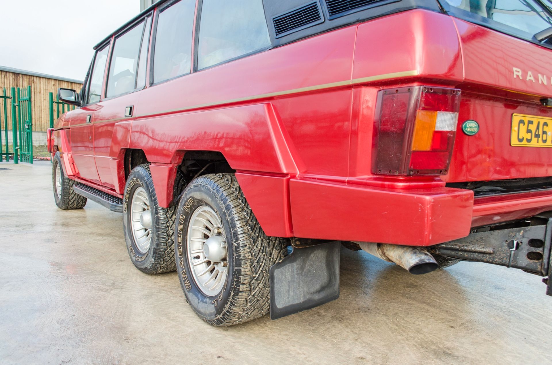 1985 Range Rover Glenfrome 3947cc V8 6-wheel 4 Door 4-wheel drive - Image 23 of 58