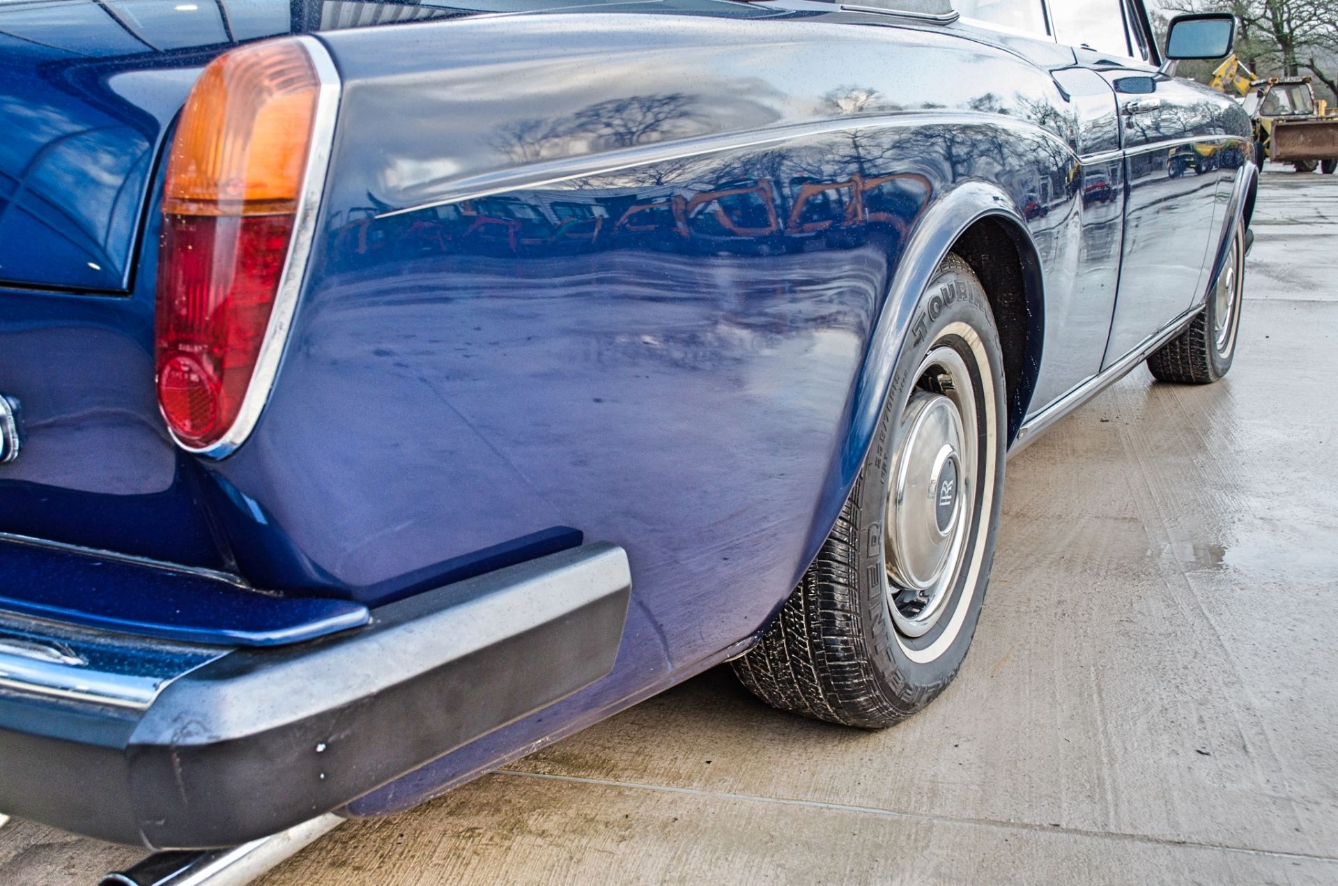 1981 Rolls-Royce Corniche 6.75 litre Series 5000 3 door fixed head coupe - Image 16 of 50