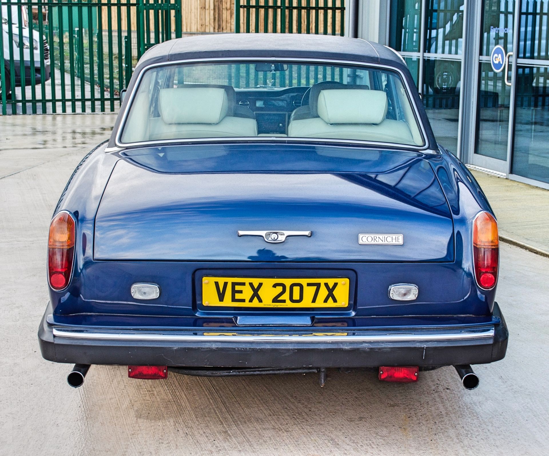 1981 Rolls-Royce Corniche 6.75 litre Series 5000 3 door fixed head coupe - Image 10 of 50