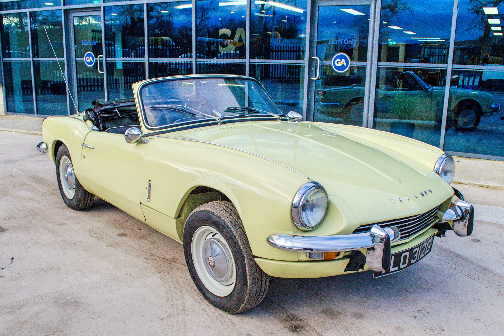 1969 Triumph Spitfire MkIII 1296cc 2 door convertible - Image 2 of 50