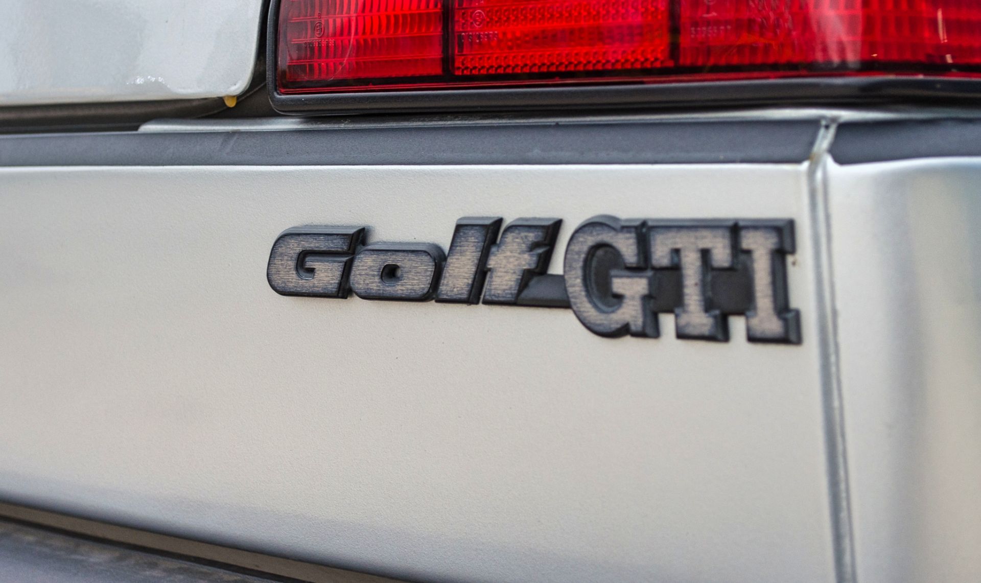 1989 Volkswagen Golf GTI 1.8 litre 3 door hatchback - Image 26 of 52