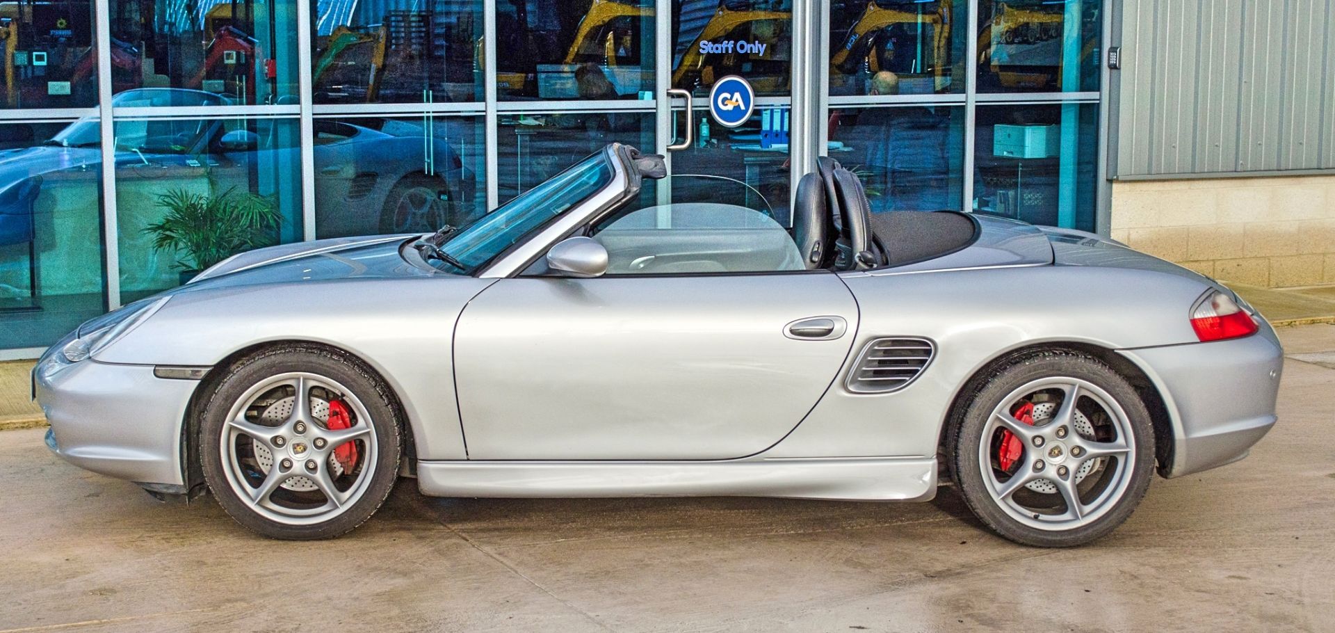 2004 Porsche Boxster S 3.2 litre 2 door convertible - Image 16 of 50