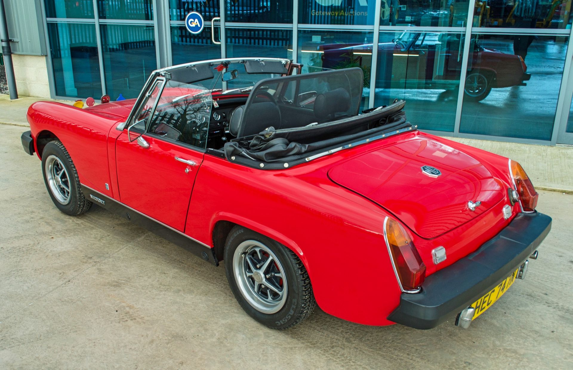 1975 MG Midget 1500 1491cc 2 door convertible - Image 18 of 55