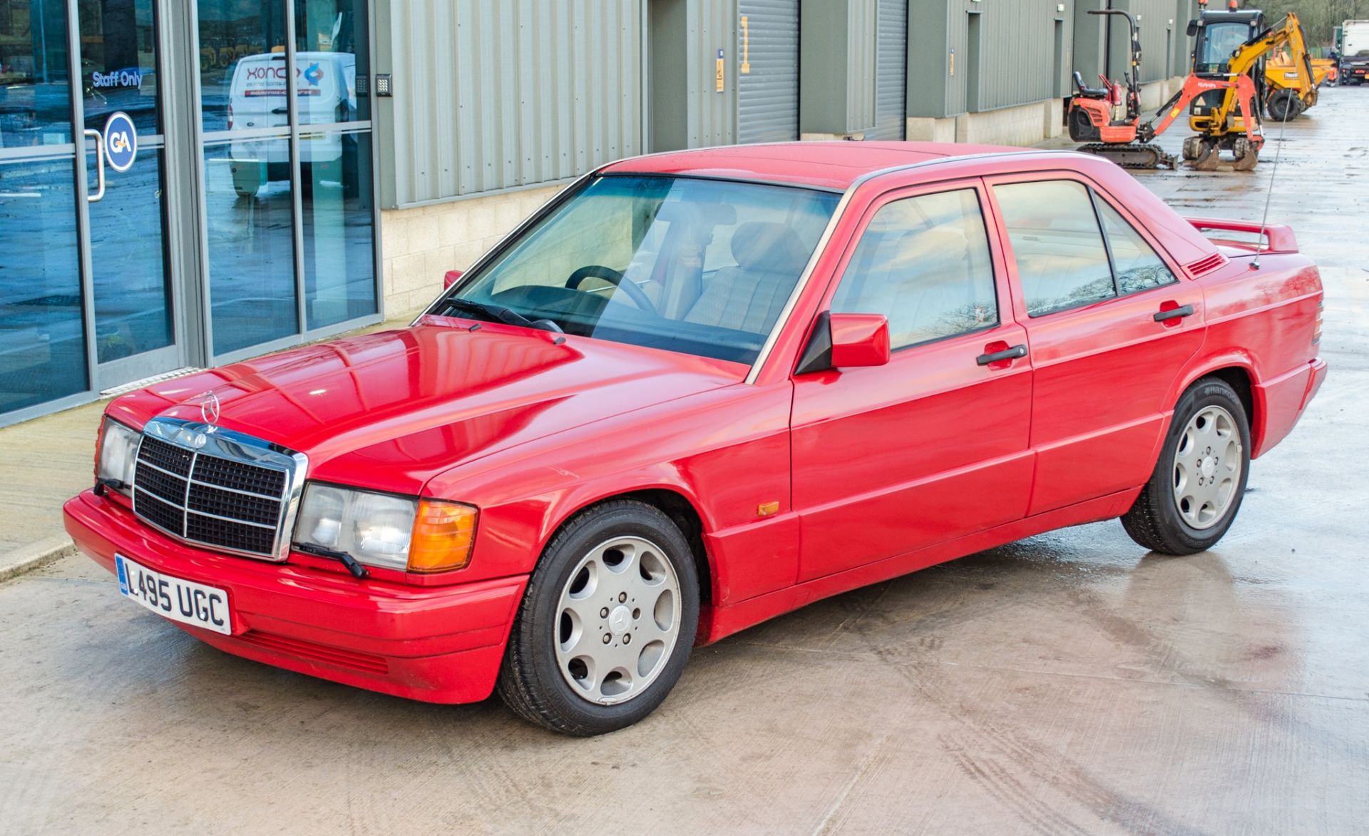 1993 Mercedes-Benz 190E 2.6 Litre 4 door salon - Image 4 of 52