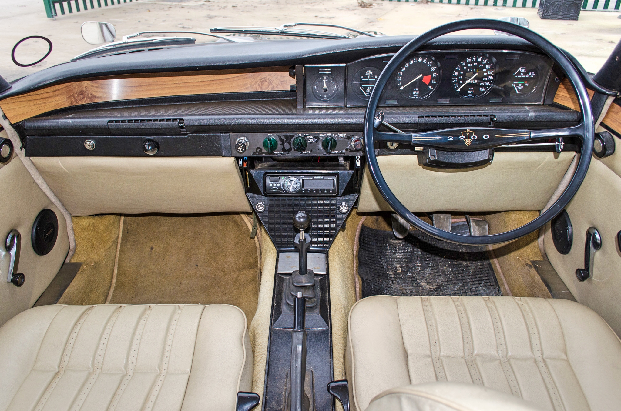 1975 Rover 2200TC 2.2 litre 4 door saloon - Image 35 of 53