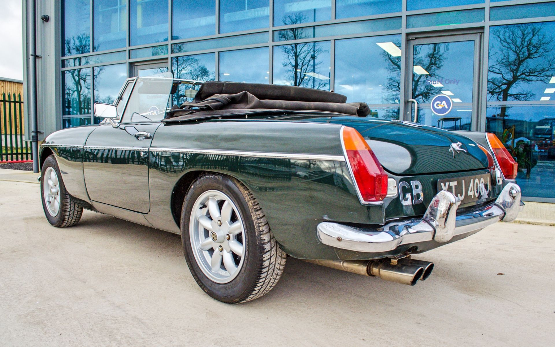 1970 MG B Roadster 1798cc convertible - Image 7 of 53