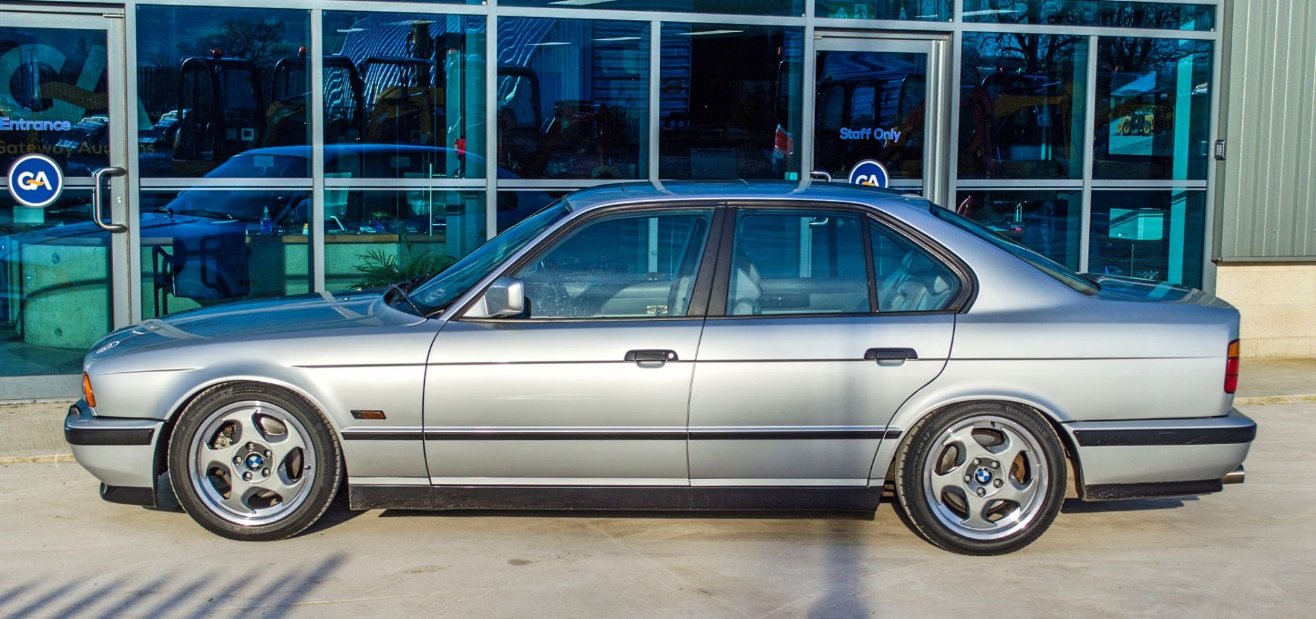 1991 BMW M5 E34 3.6 litre 4 door saloon - Image 17 of 59