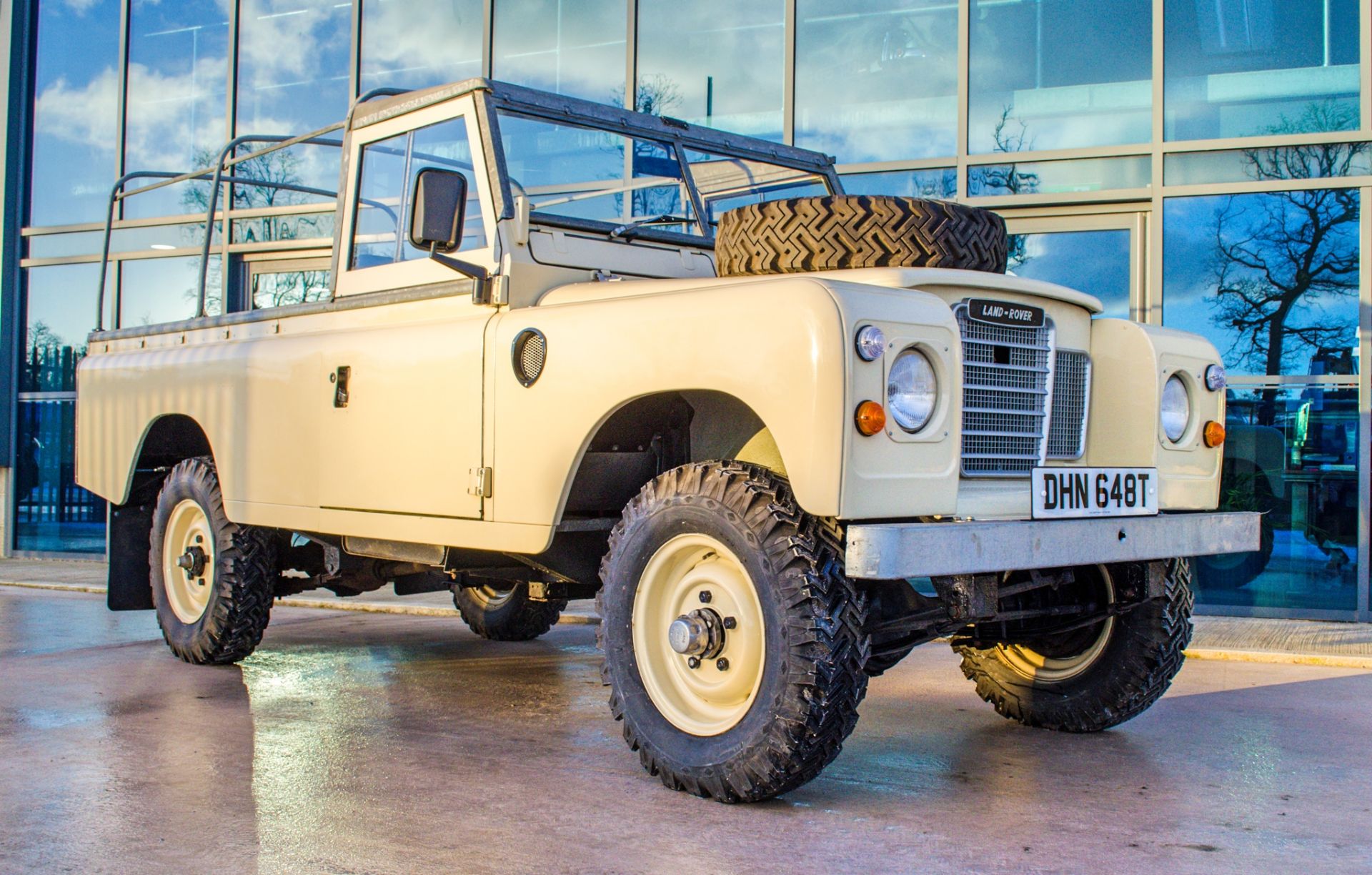 1978 Land Rover Series 3 109 2.25 litre petrol 2 door convertible 4 wheel drive - Image 27 of 48