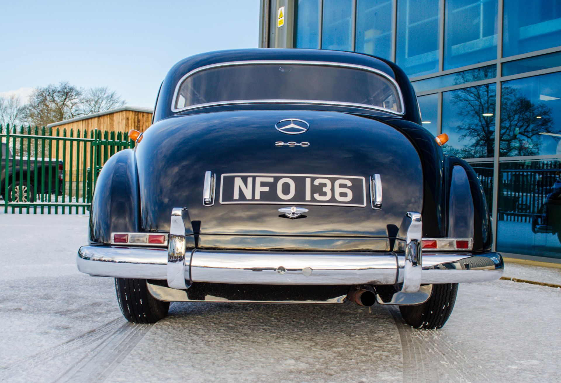 1956 Mercedes Benz 300 Adenauer 3 litre automatic 4 door saloon - Image 11 of 63