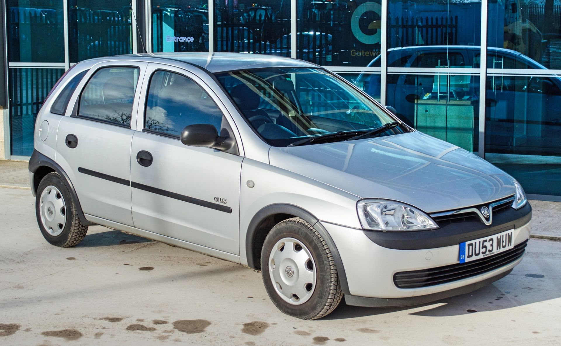 2003 Vauxhall Corsa GLS 16V 1199cc 5 door hatchback - Image 2 of 57