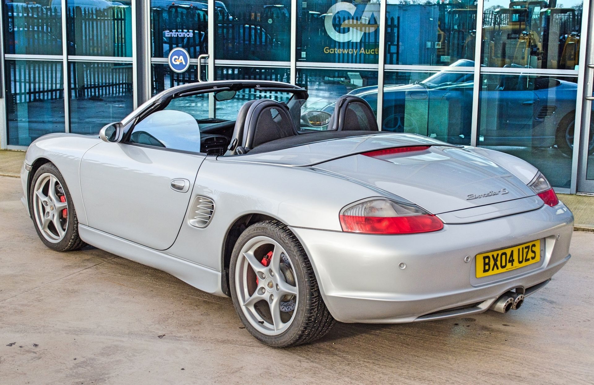 2004 Porsche Boxster S 3.2 litre 2 door convertible - Image 8 of 50