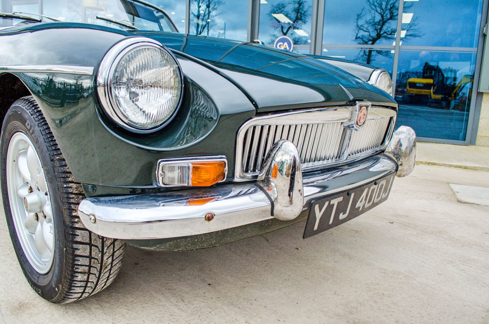 1970 MG B Roadster 1798cc convertible - Image 18 of 53