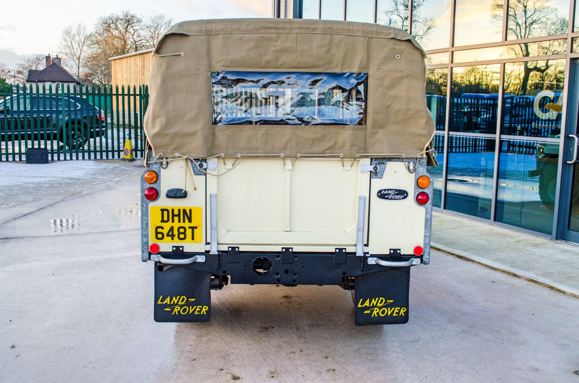 1978 Land Rover Series 3 109 2.25 litre petrol 2 door convertible 4 wheel drive - Image 10 of 48