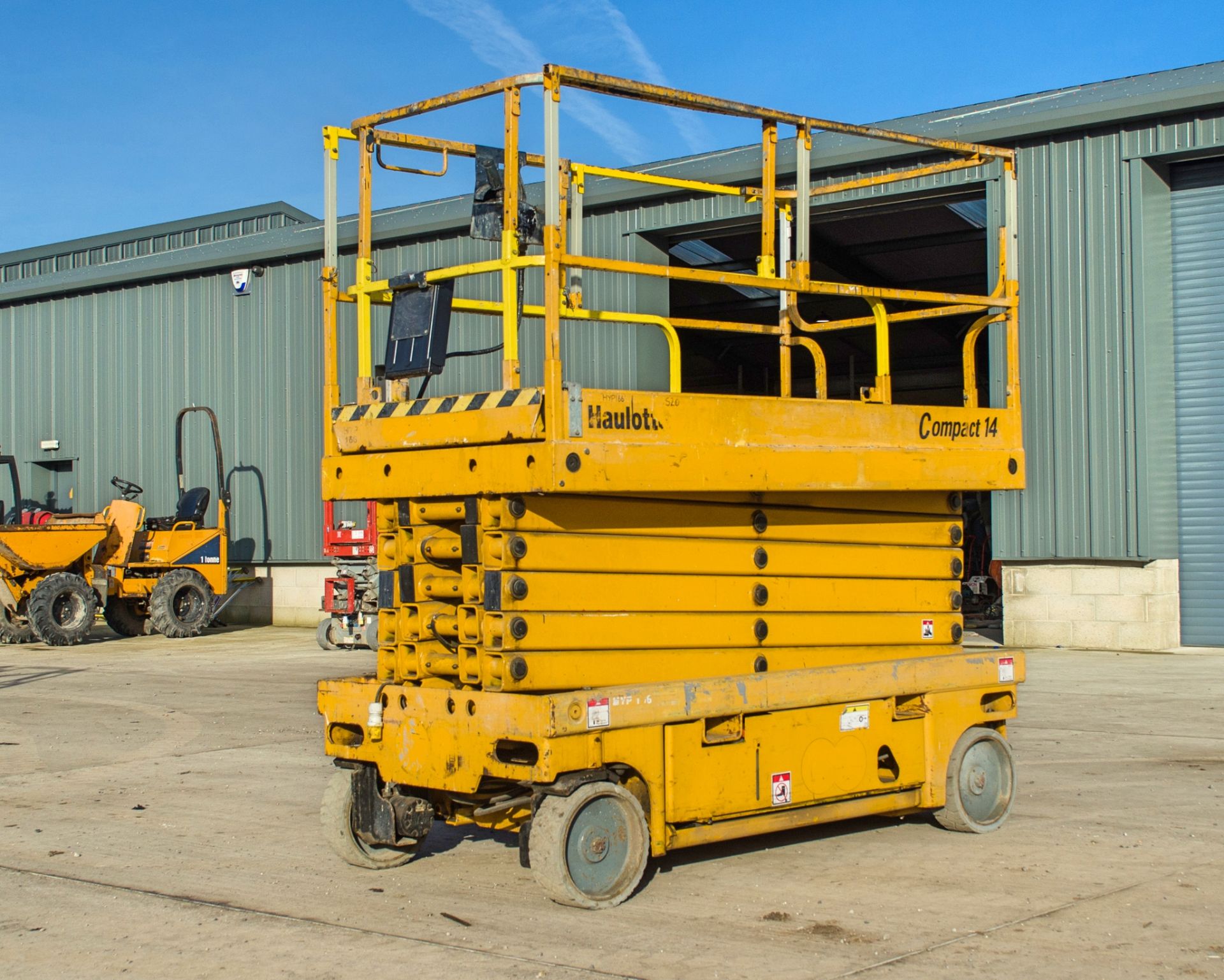 Haulotte Compact 14 battery electric scissor lift access platform Year: 2011 S/N: CE144393