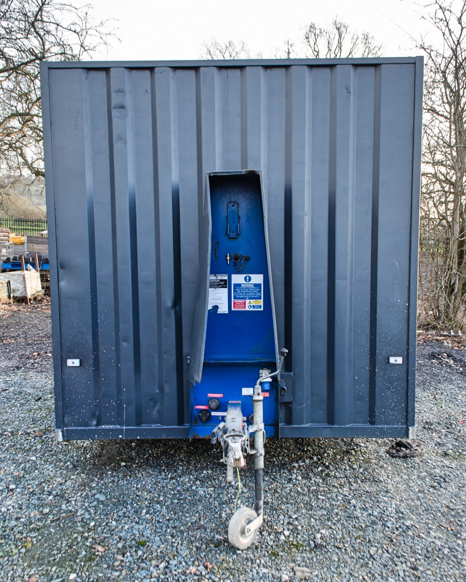 Boss Cabins 12 ft x 8 ft steel anti-vandal mobile welfare site unit Comprising of: Canteen area, - Image 5 of 11