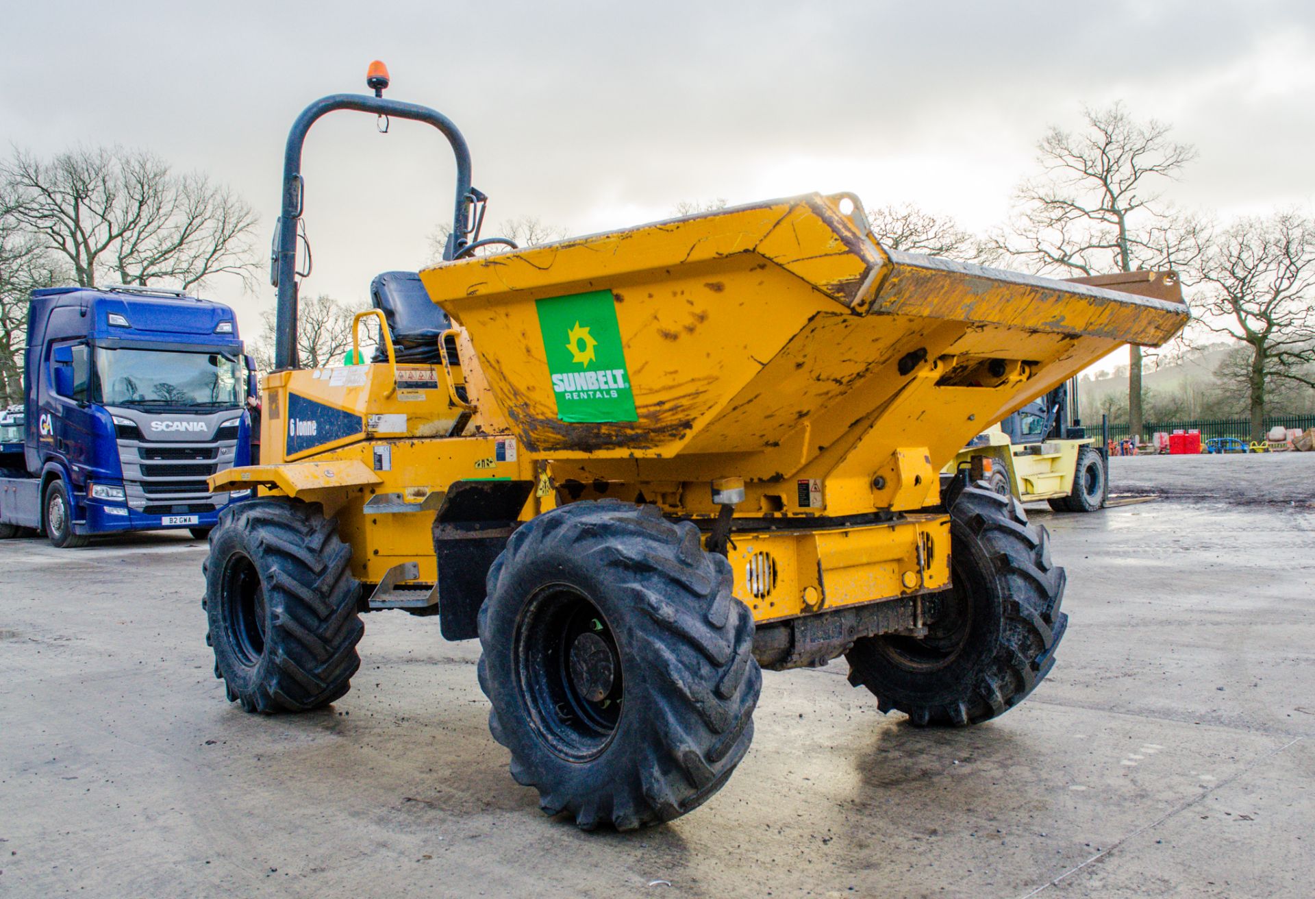 Thwaites 6 tonne swivel skip dumper Year: 2014 S/N: 1C6984 Recorded Hours: 2194 A634780 - Image 2 of 24