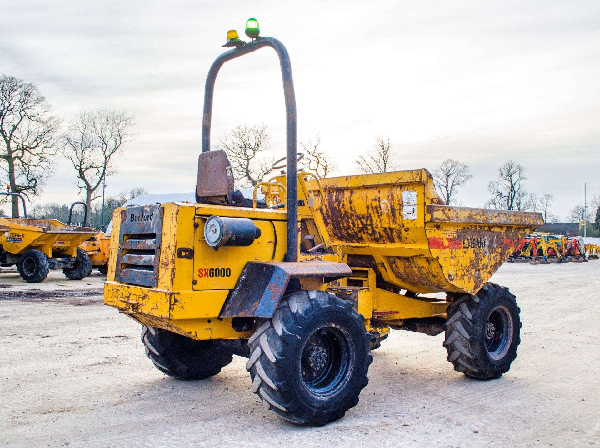 Barford SX6000 6 tonne straight skip dumper Year: 2005 S/N: SESF0430 Recorded Hours: Not - Image 3 of 21