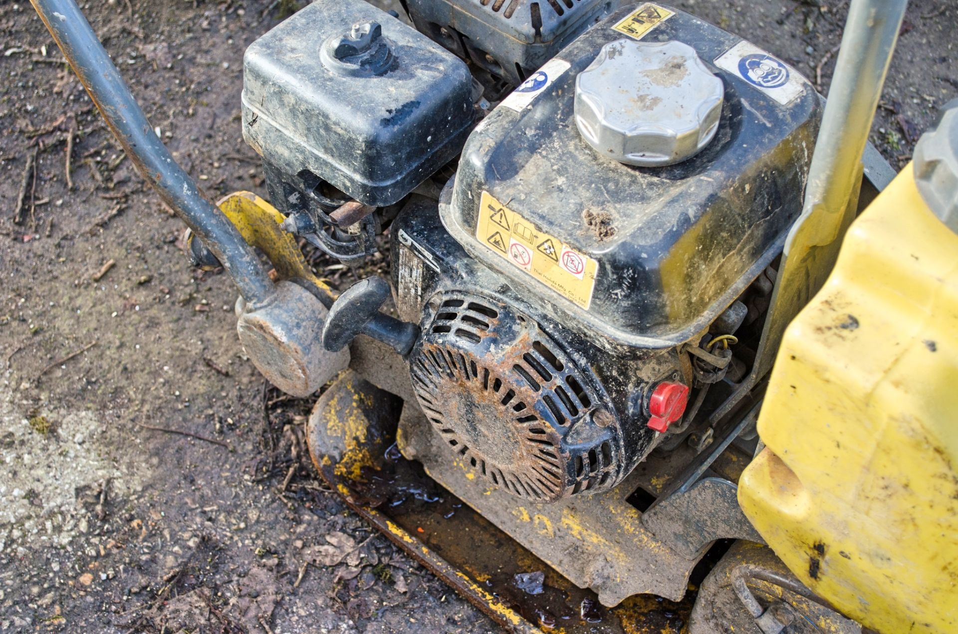 Wacker Neuson VP1135 petrol driven compactor plate ** Belt cover loose ** A708305 - Image 4 of 4