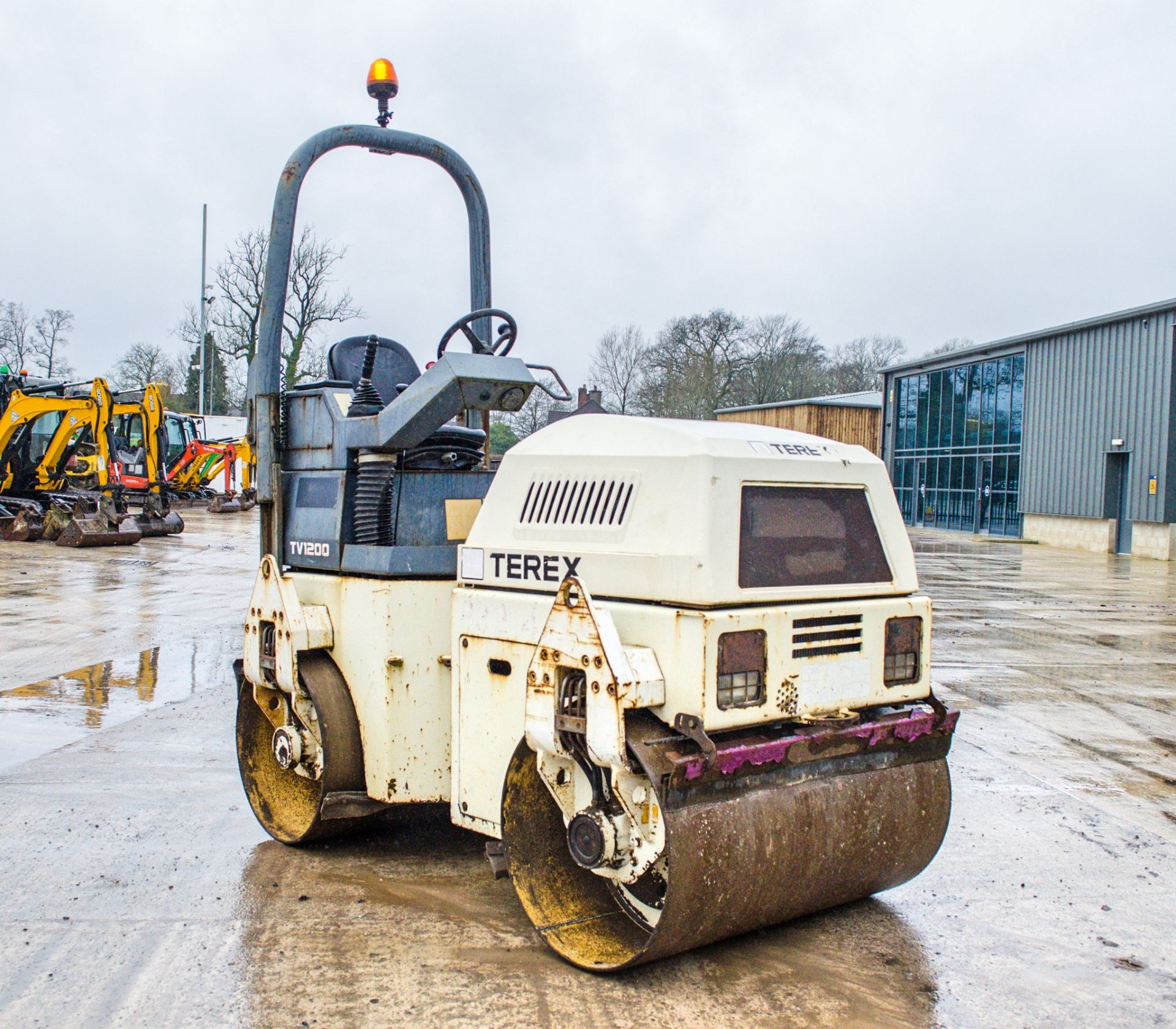 Terex TV1200 double drum ride on roller Year: 2008 S/N: 801CD050 Recorded Hours: 1319 ** No VAT on - Image 2 of 17