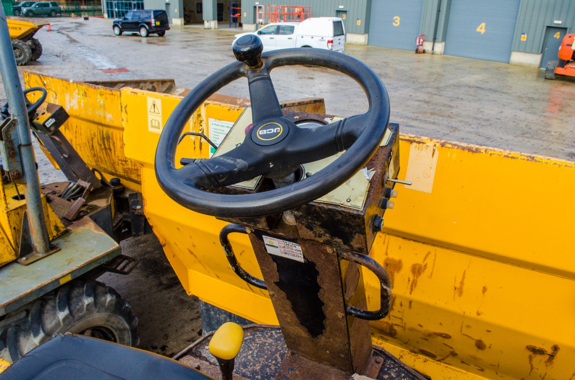 JCB 9T 9 tonne straight skip dumper Year: 2015 S/N: FRM8237  Recorded Hours: 2582 A681019 - Image 20 of 20