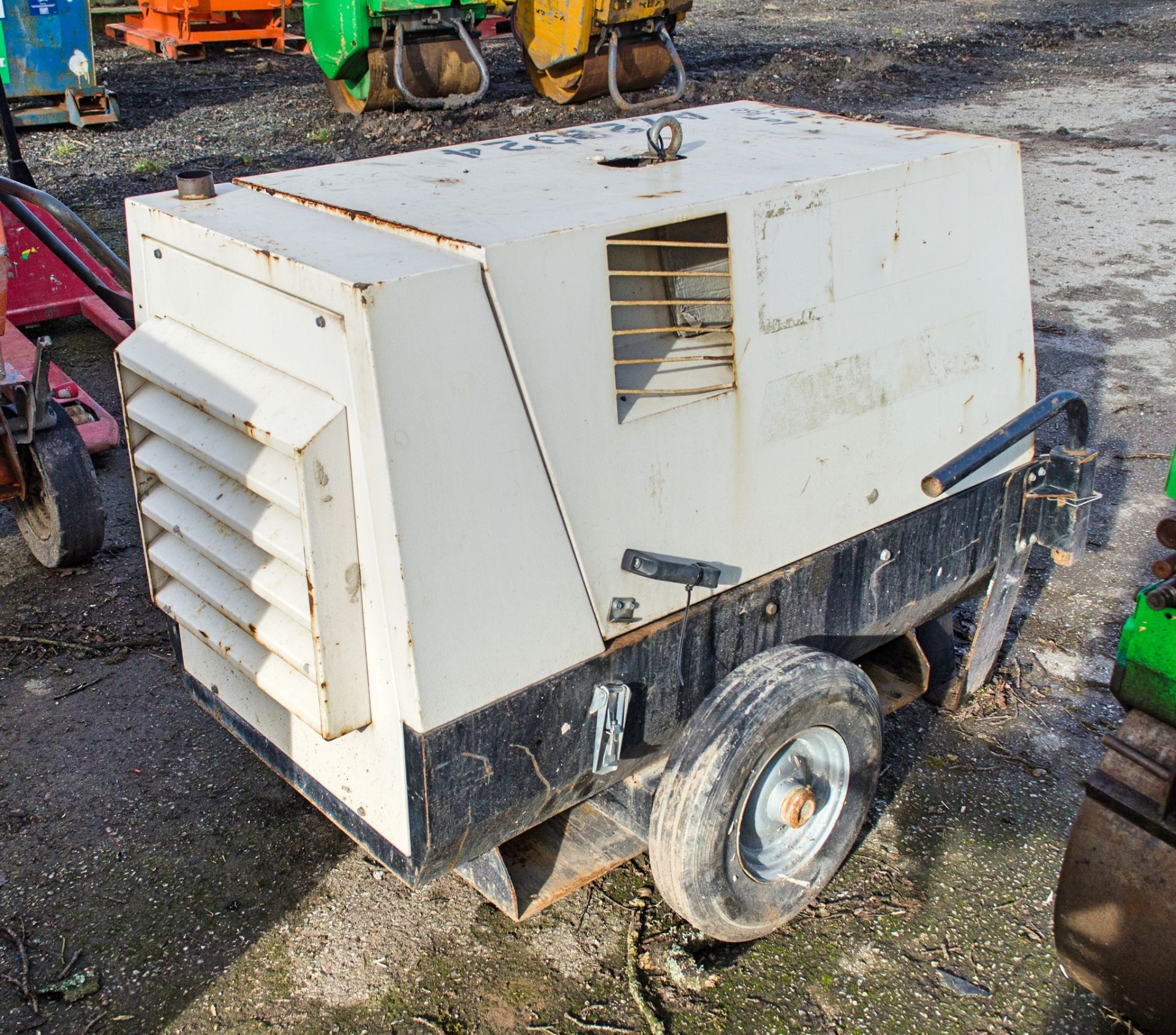 MHM MG6000 SSK-Y 6 kva diesel driven generator S/N: 229150134 Recorded hours: 4519 A723324 - Image 2 of 5