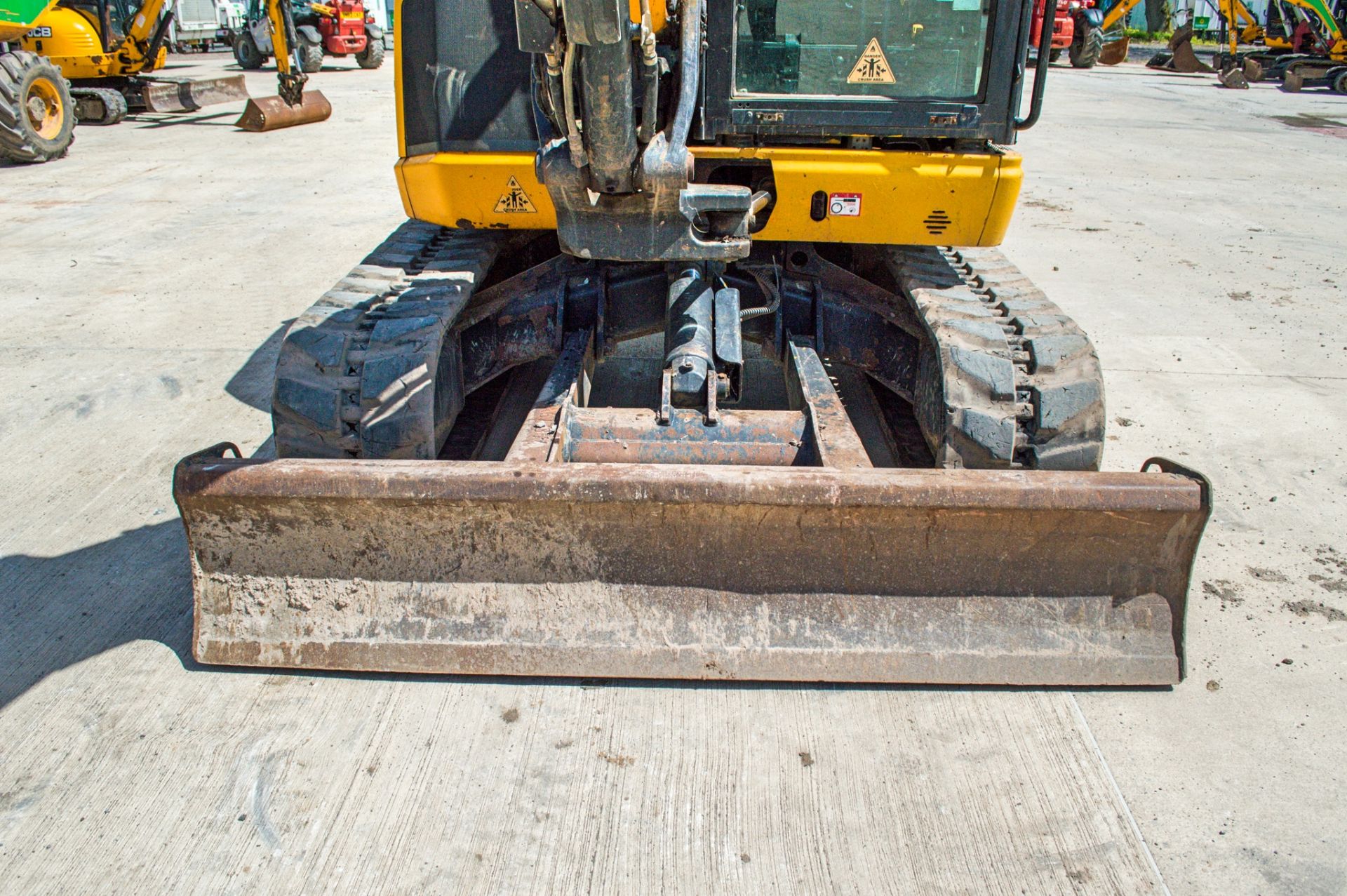 JCB 85Z-1 eco 8.5 tonne rubber tracked midi excavator Year: 2015 S/N: 2249121 Recorded Hours: 3883 - Image 13 of 20